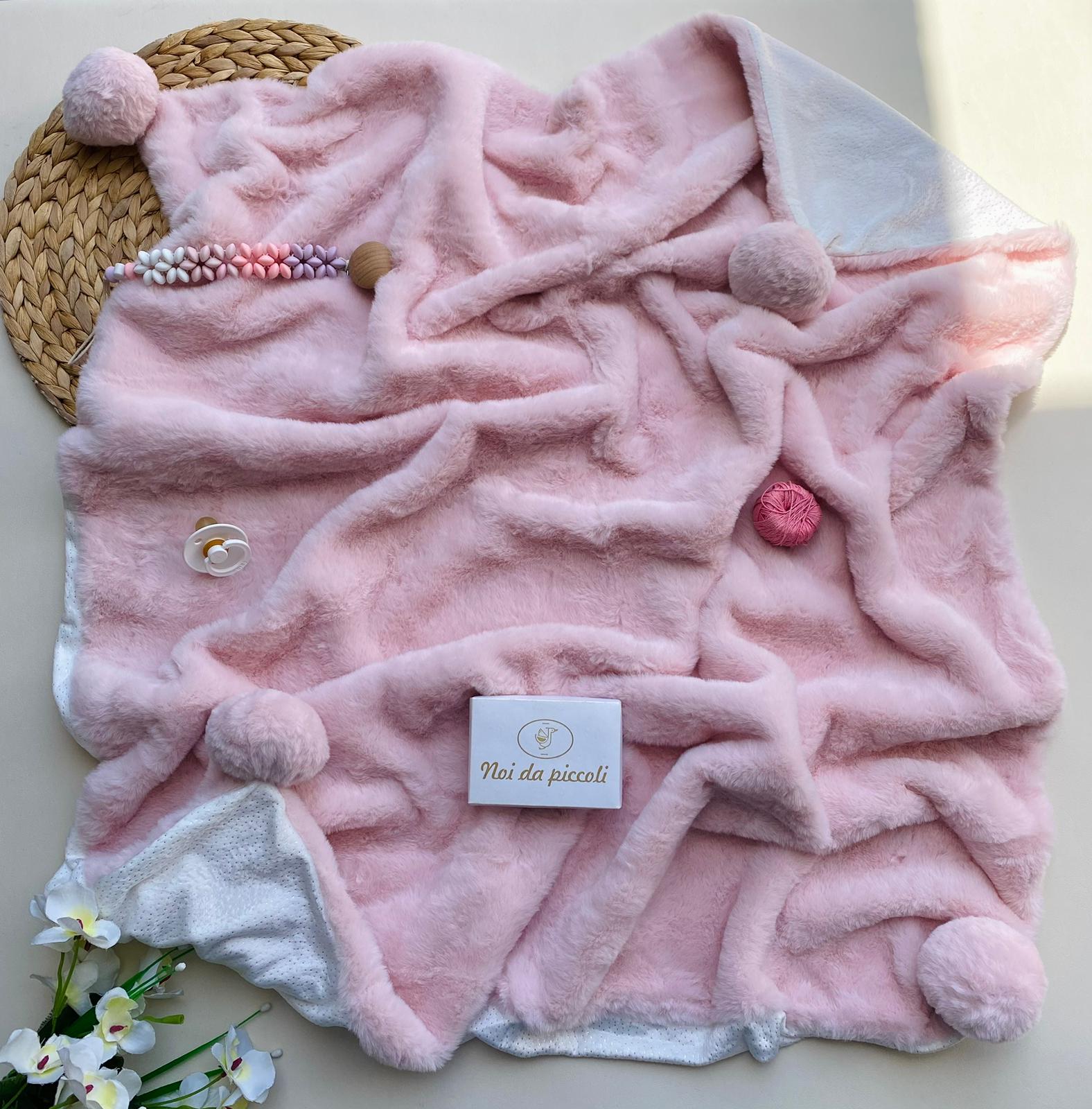COPERTINA CON POM - POM CINIGLIA ROSA - Noi da piccoli