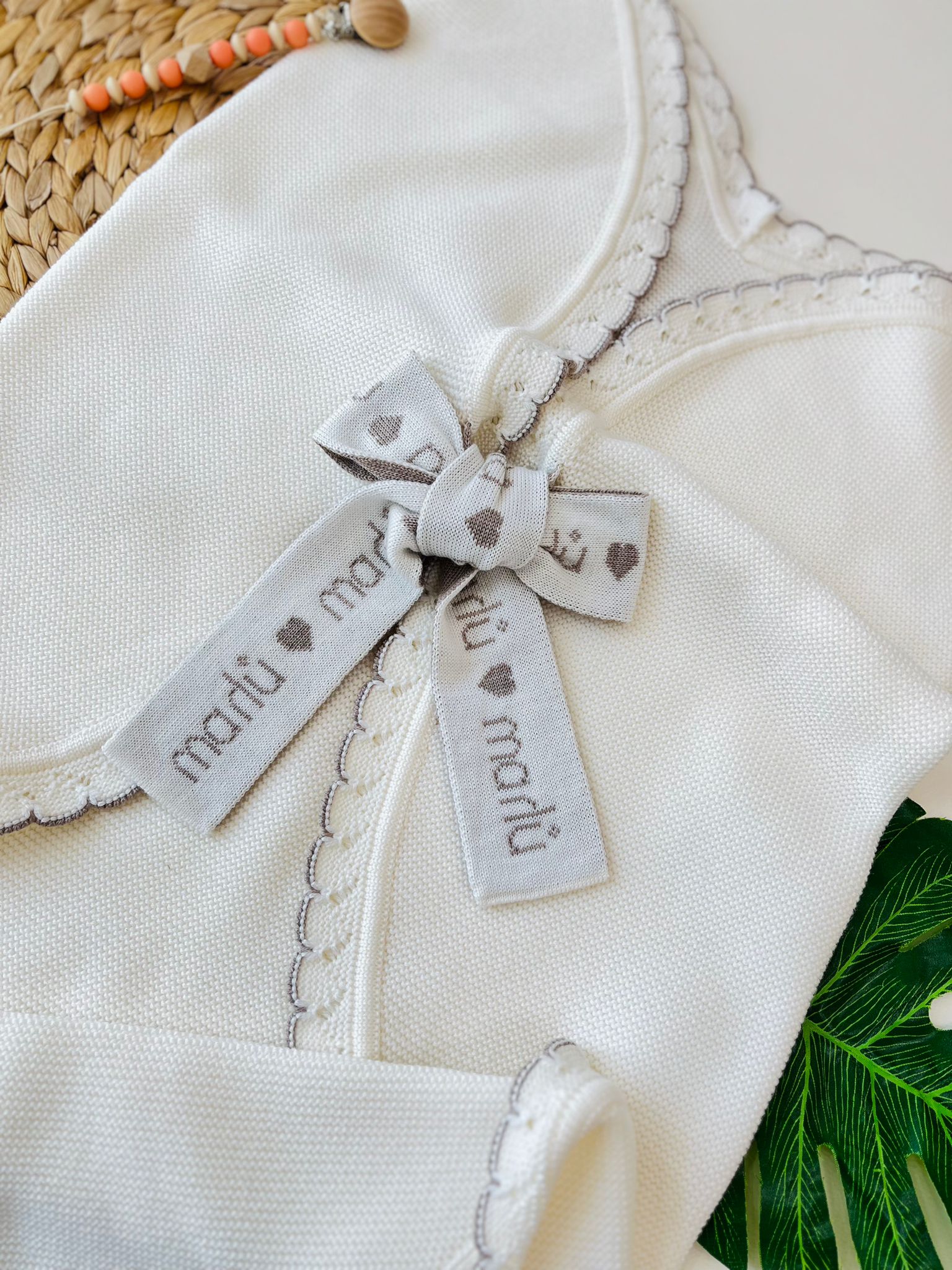 COPERTINA CUORE 100% LANA TORTORA VANIGLIA - Noi da piccoli