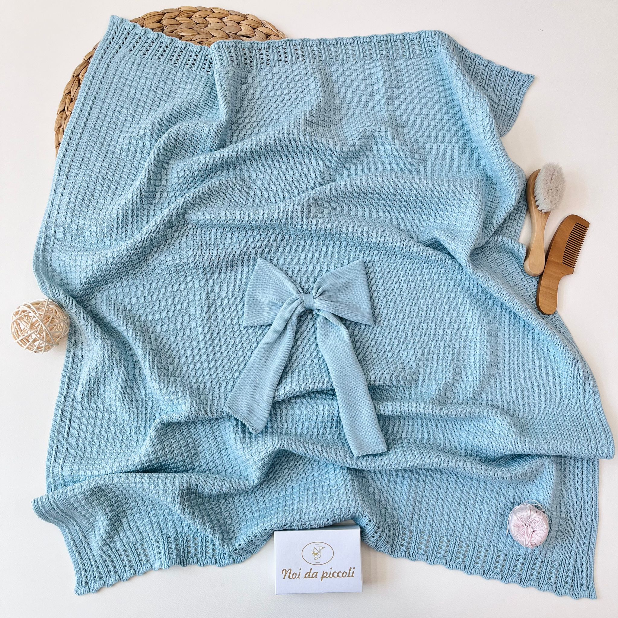 COPERTINA FIOCCONE 100% LANA ACQUA MARINA - Noi da piccoli