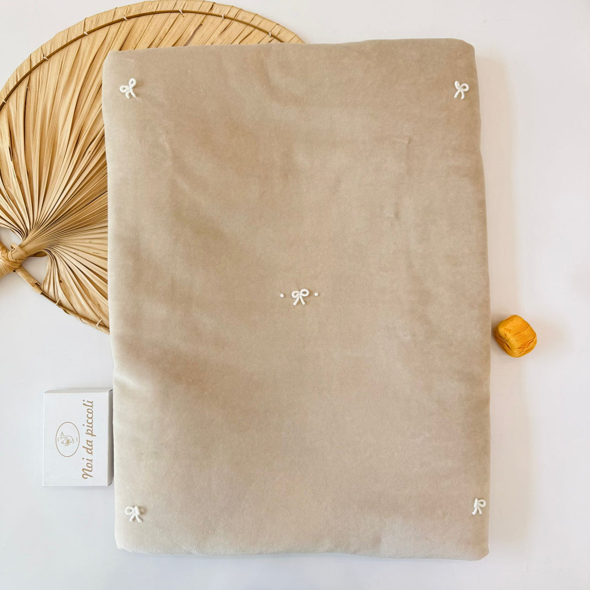 COPERTINA IN CINIGLIA BEIGE - Noi da piccoli