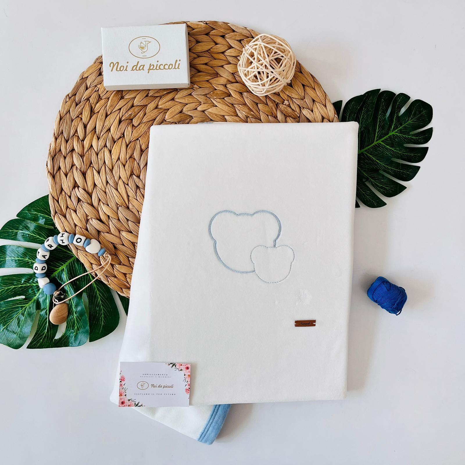 COPERTINA IN CINIGLIA CON ORSETTI PANNA CIELO - Noi da piccoli