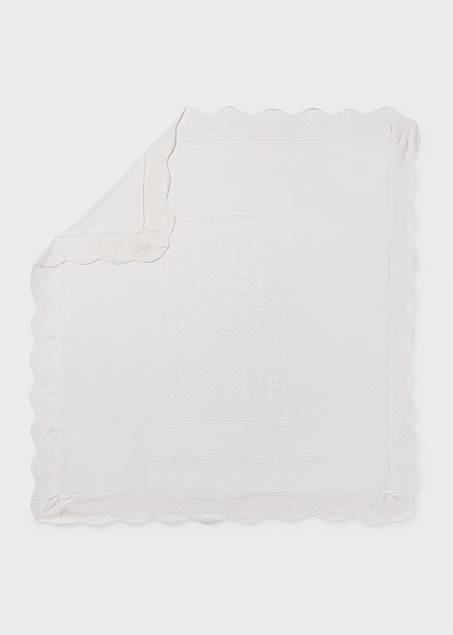 COPERTINA IN COTONE CON DELICATI RICAMINI CERAMICA - Noi da piccoli