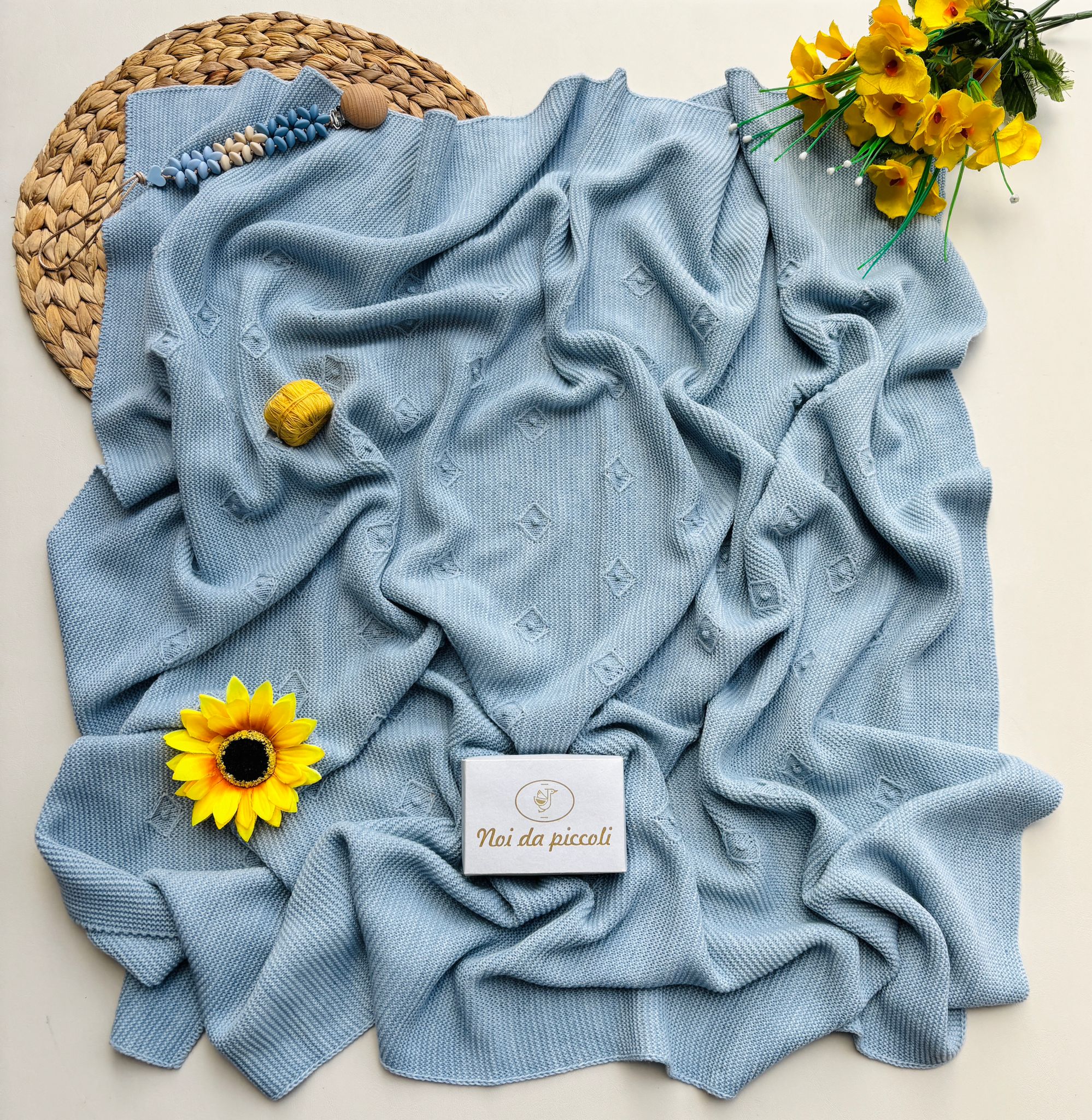 COPERTINA IN FILATO CALDO AZUL - Noi da piccoli