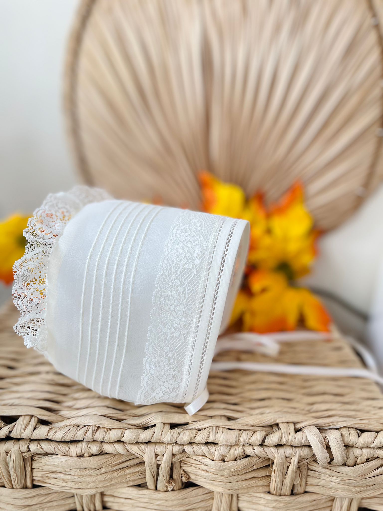 CUFFIA CERIMONIALE MERLETTO BEIGE - Noi da piccoli