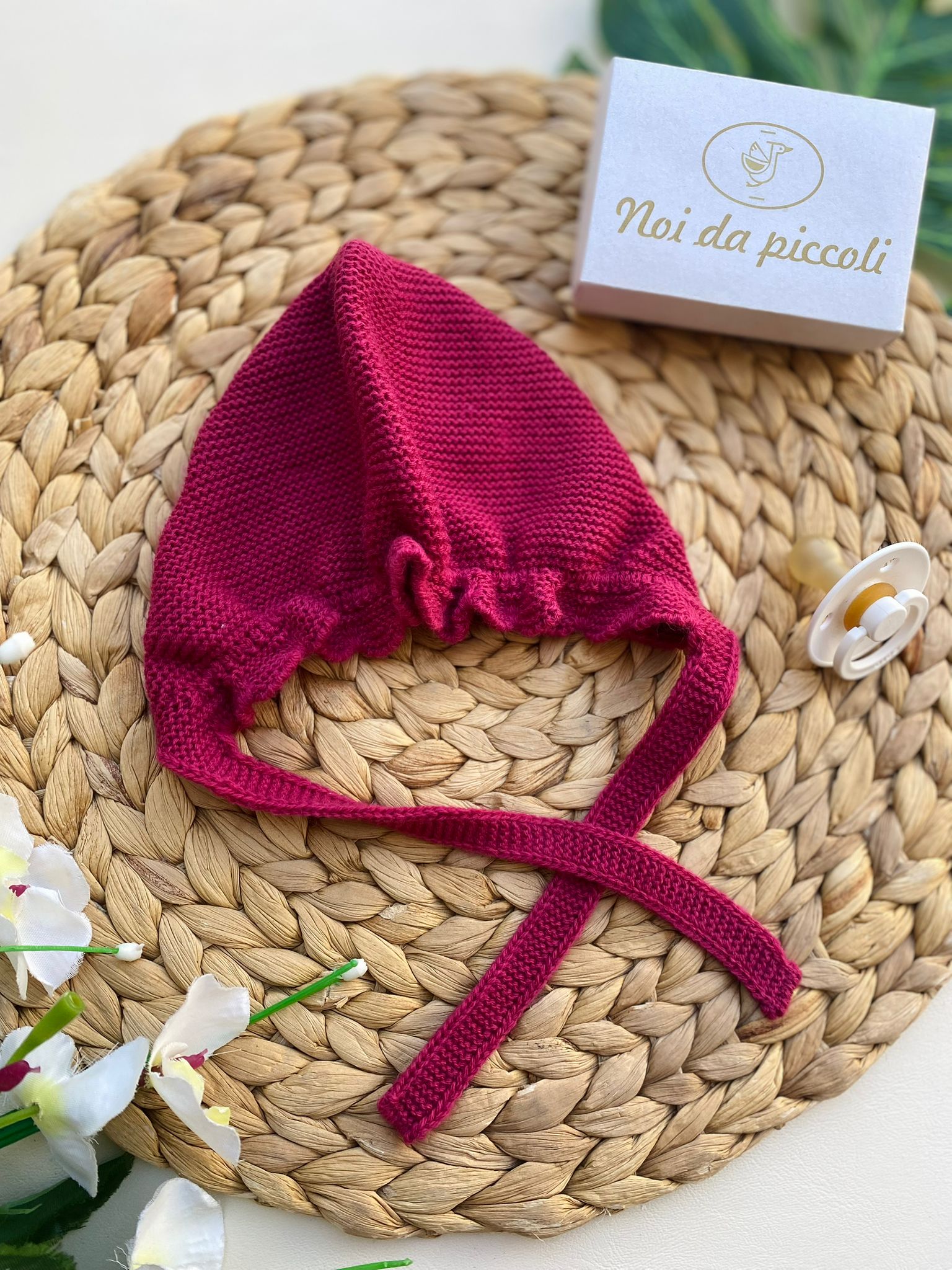 CUFFIETTA RICAMATA FILATO CALDO MAGENTA - Noi da piccoli