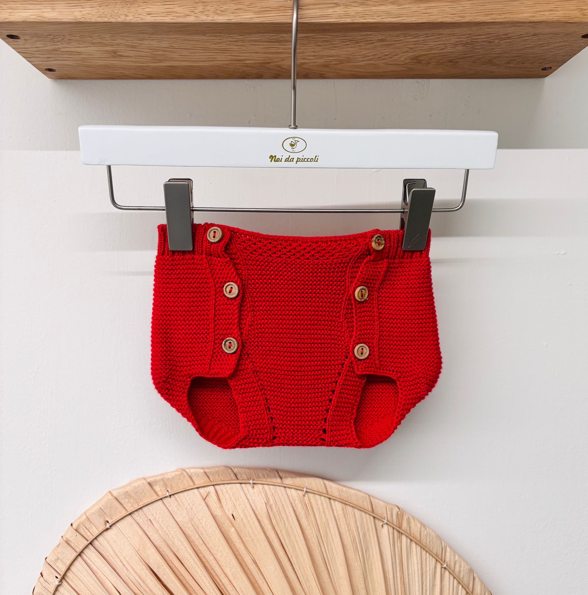 CULOTTINA IN FILO CON RICAMI ROSSO - Noi da piccoli