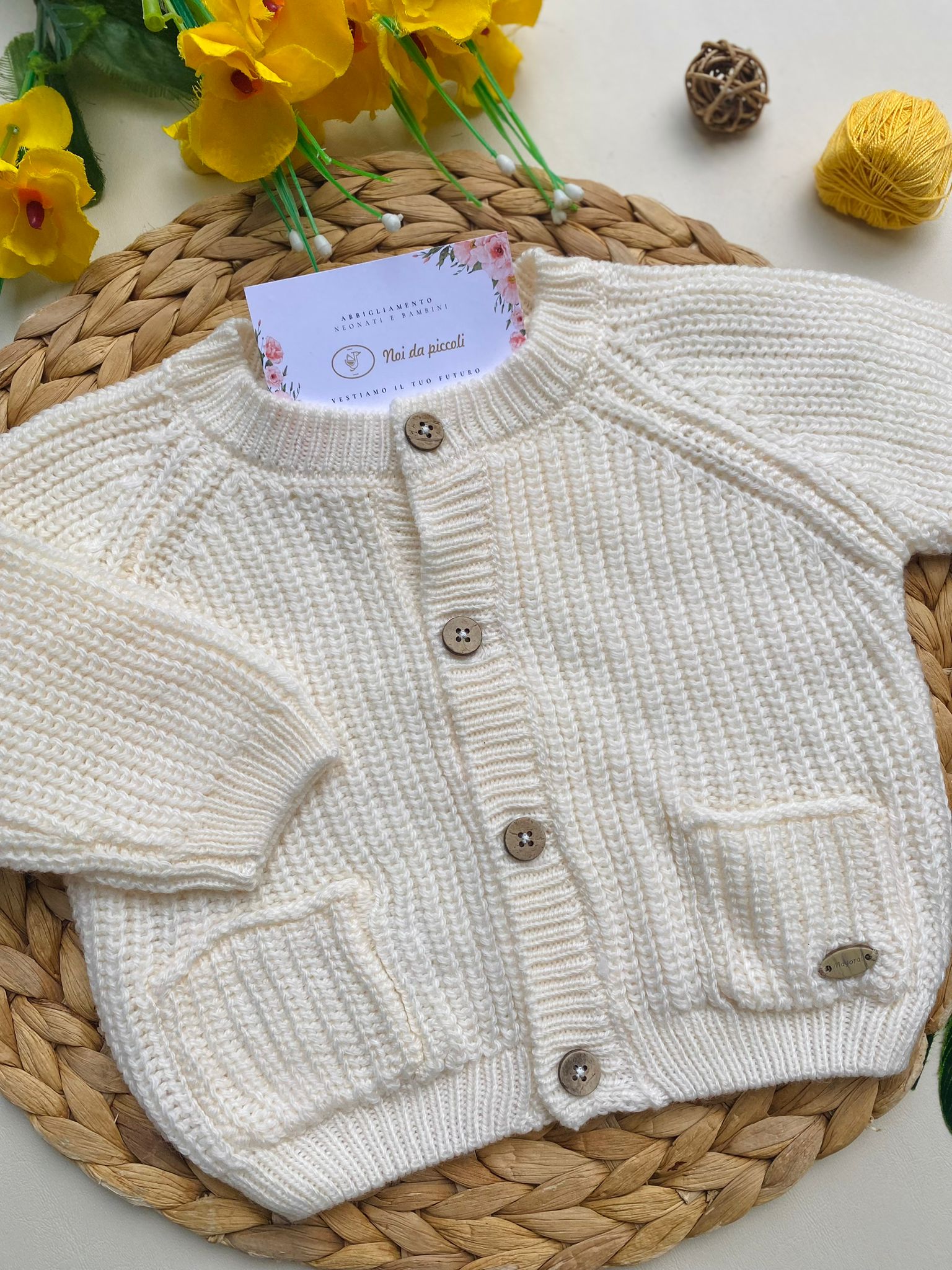 GOLFINO CON BOTTONCINI FILATO CALDO CERAMICA - Noi da piccoli