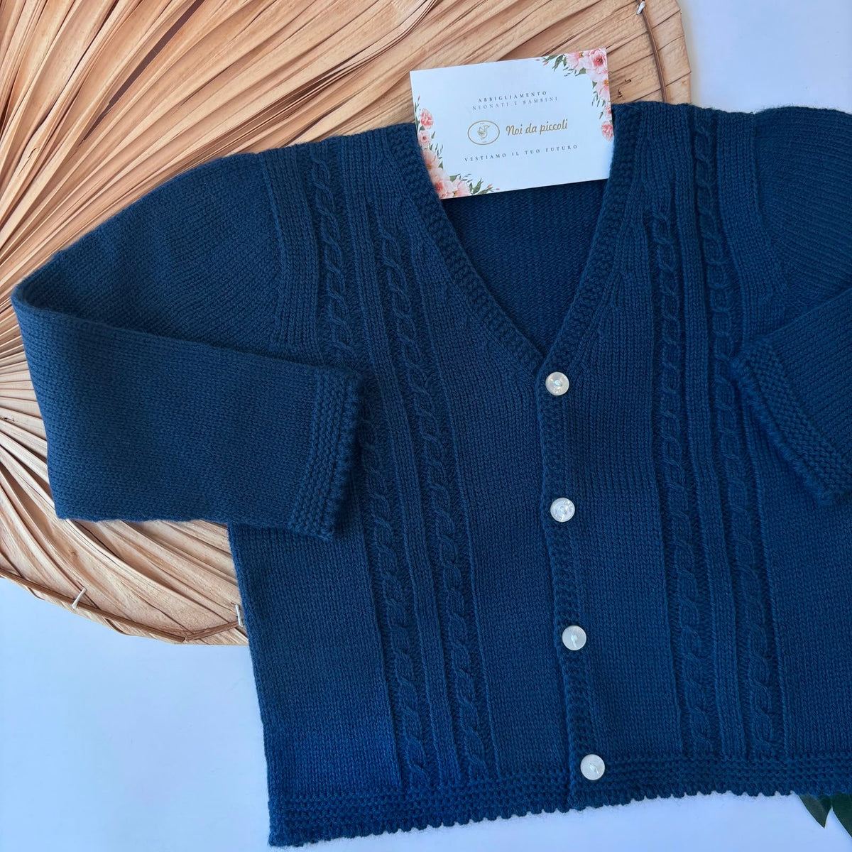 GOLFINO IN FILATO CALDO BLU - Noi da piccoli