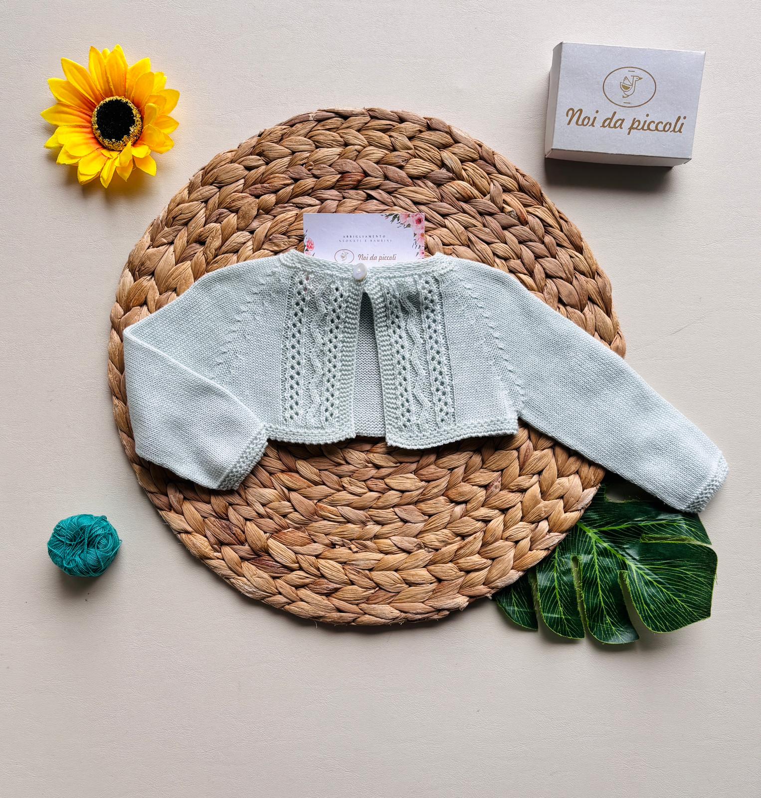 GOLFINO IN FILO CORTO CON BOTTONCINO IN MADREPERLA VERDE ACQUA - Noi da piccoli