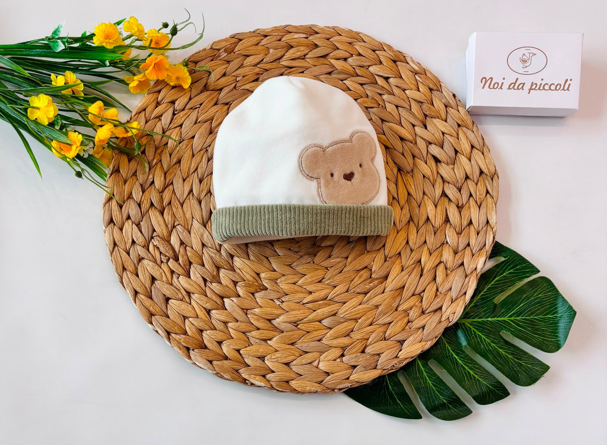 CAPPELLO VERDE CON TEDDY