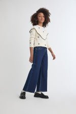 MAGLIONE IN FILATO CALDO CON COLLETTO E FIORELLINI PANNA - Noi da piccoli