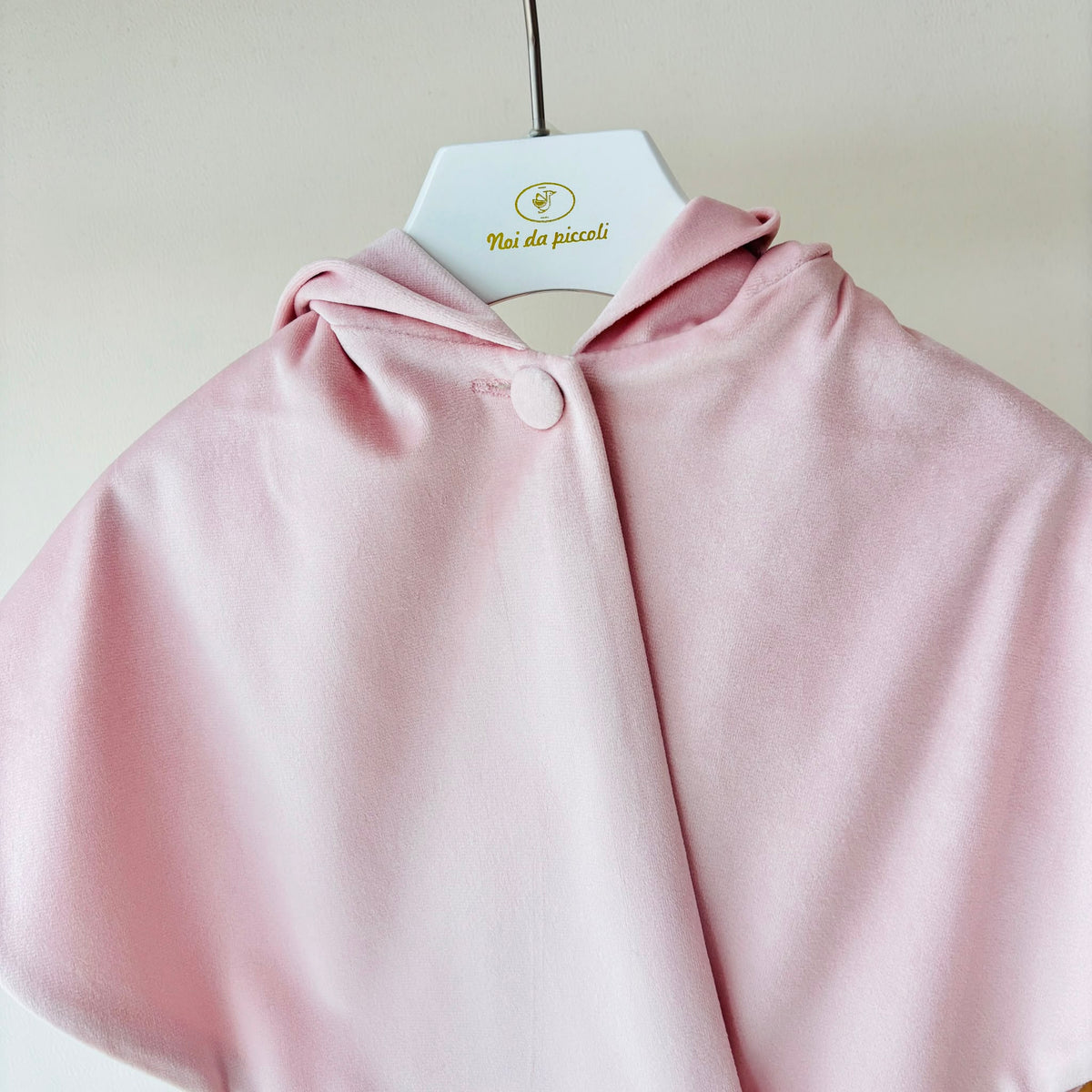 Mantella con Cappuccio in Velluto Rosa Isabel - dettaglio 1