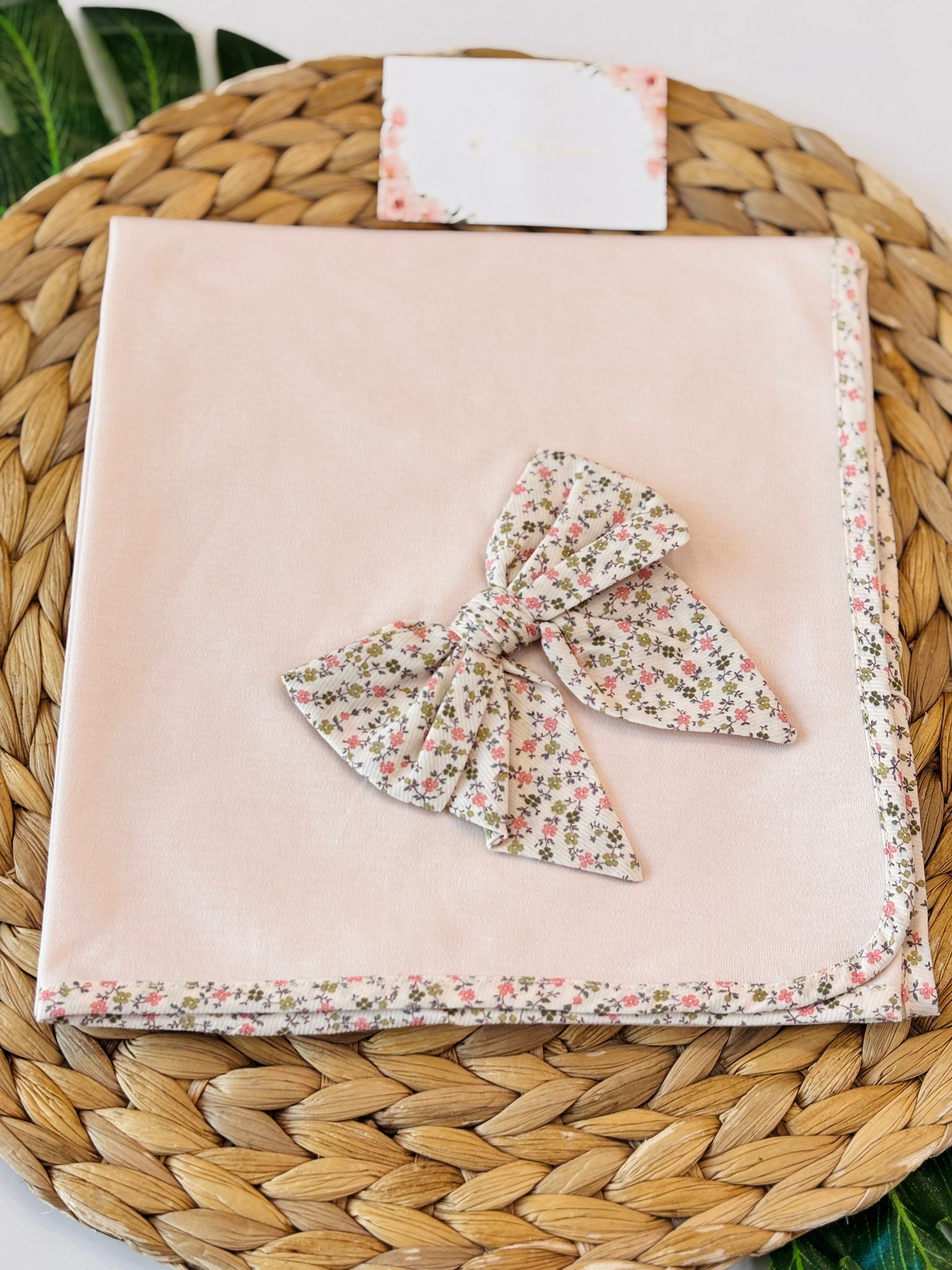 MUSSOLA IN COTONE ROSA CON FIOCCO CON FIORI - Noi da piccoli