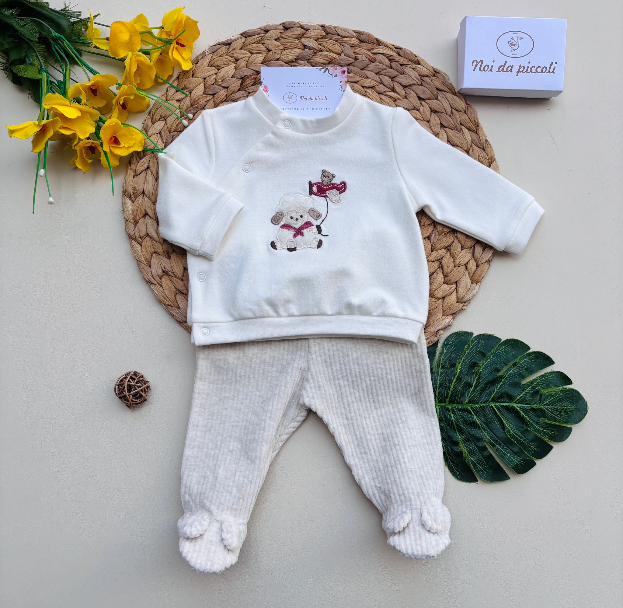 COMPLETO 2PZ IN CALDO COTONE CON ORSETTI  CRUDO