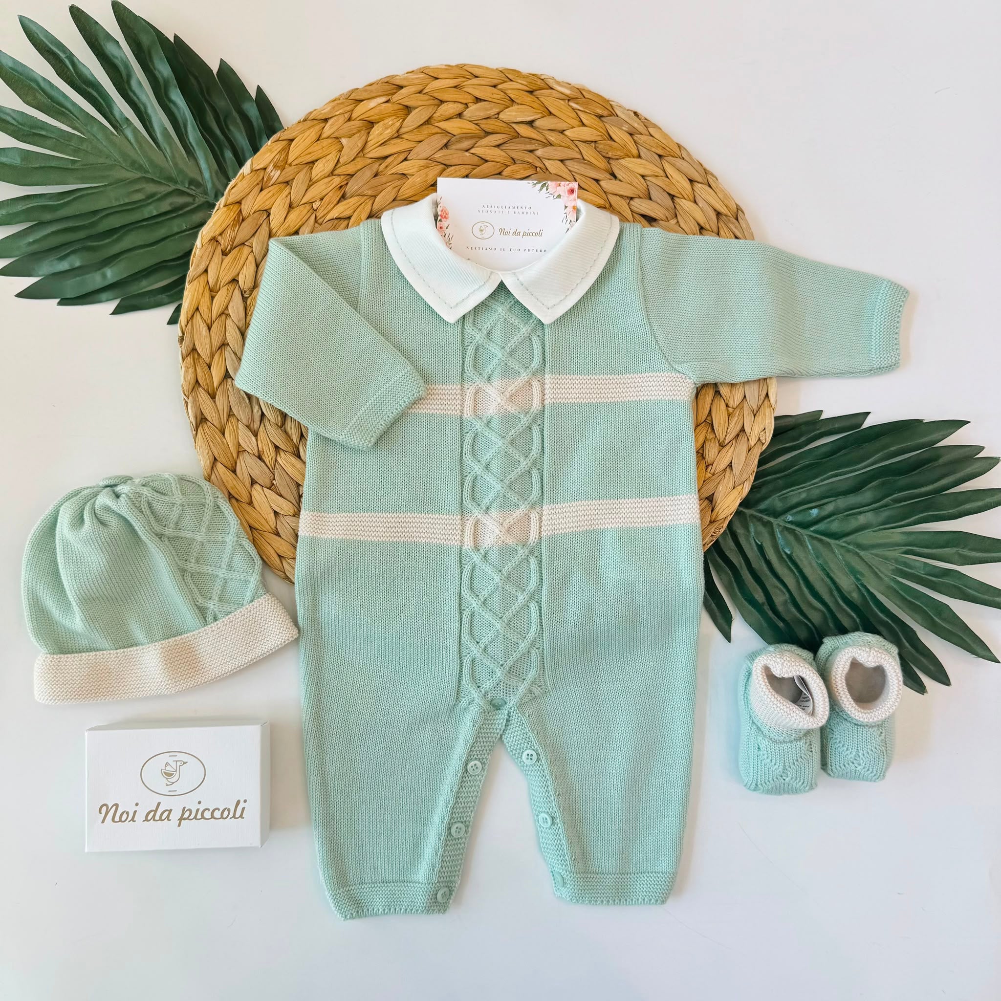 TUTINA CON PARURE 100% LANA VERDE