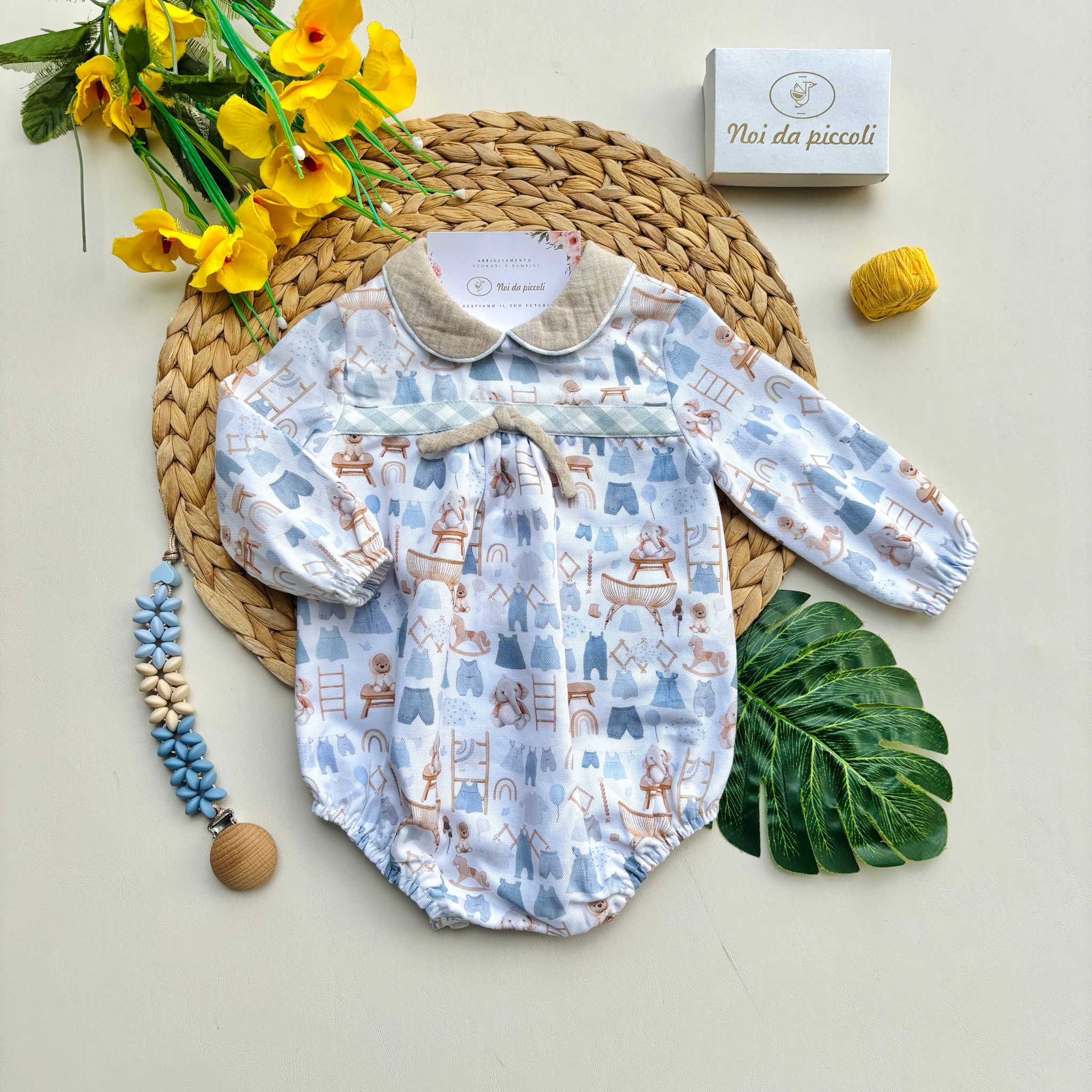 PAGLIACCETTO IN CALDO COTONE CON DISEGNIINI CELESTE - Noi da piccoli