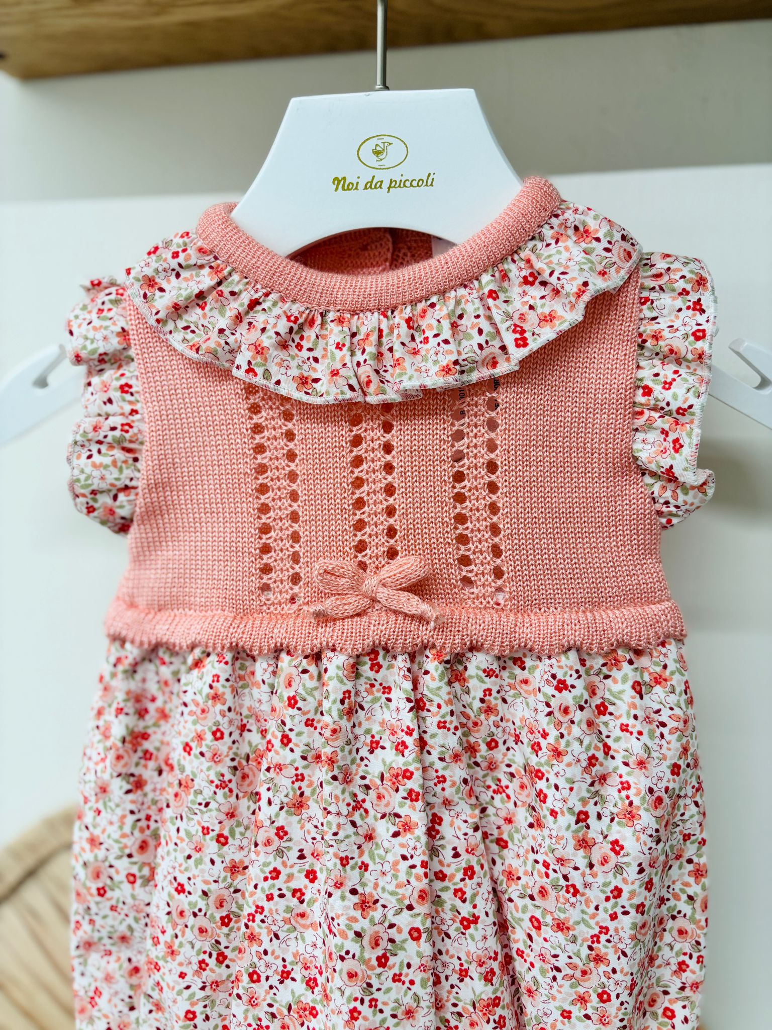 PAGLIACCETTO IN COTONE CON FIORELLINI CORALLO - Noi da piccoli