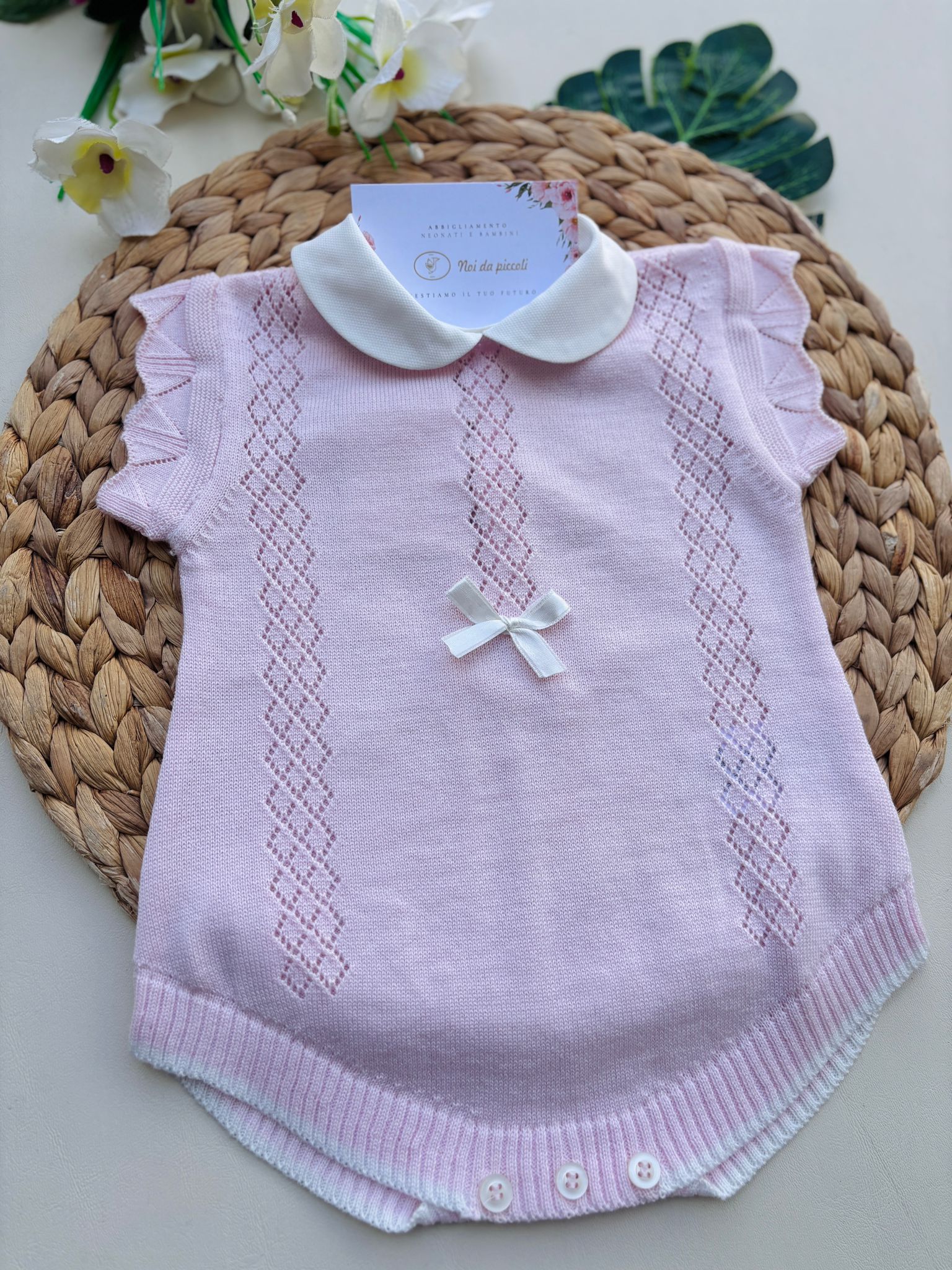 PAGLIACCETTO IN FILO ROSA E FIOCCHETTO BIANCO - Noi da piccoli