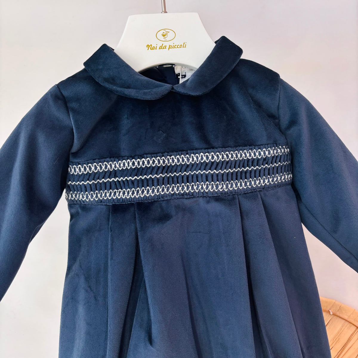 Blue Velvet Romper with Smocking Deolinda - Noi da piccoli