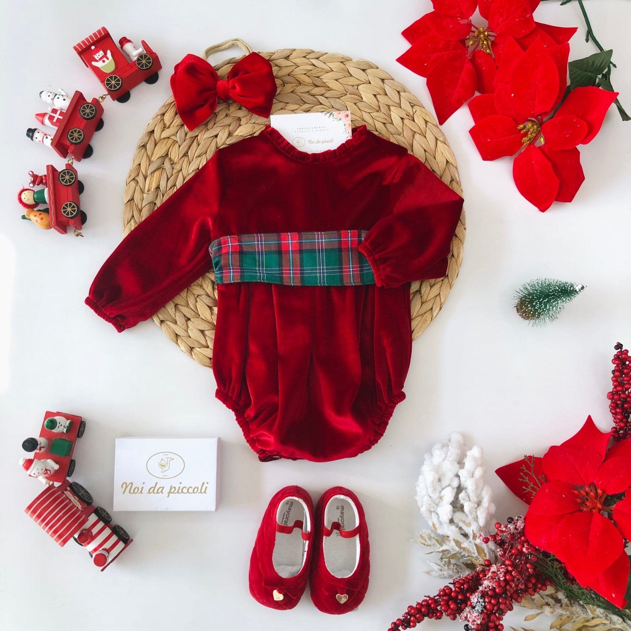 PAGLIACCETTO VELLUTO ROSSO CON FASCIA TARTAN - Noi da piccoli