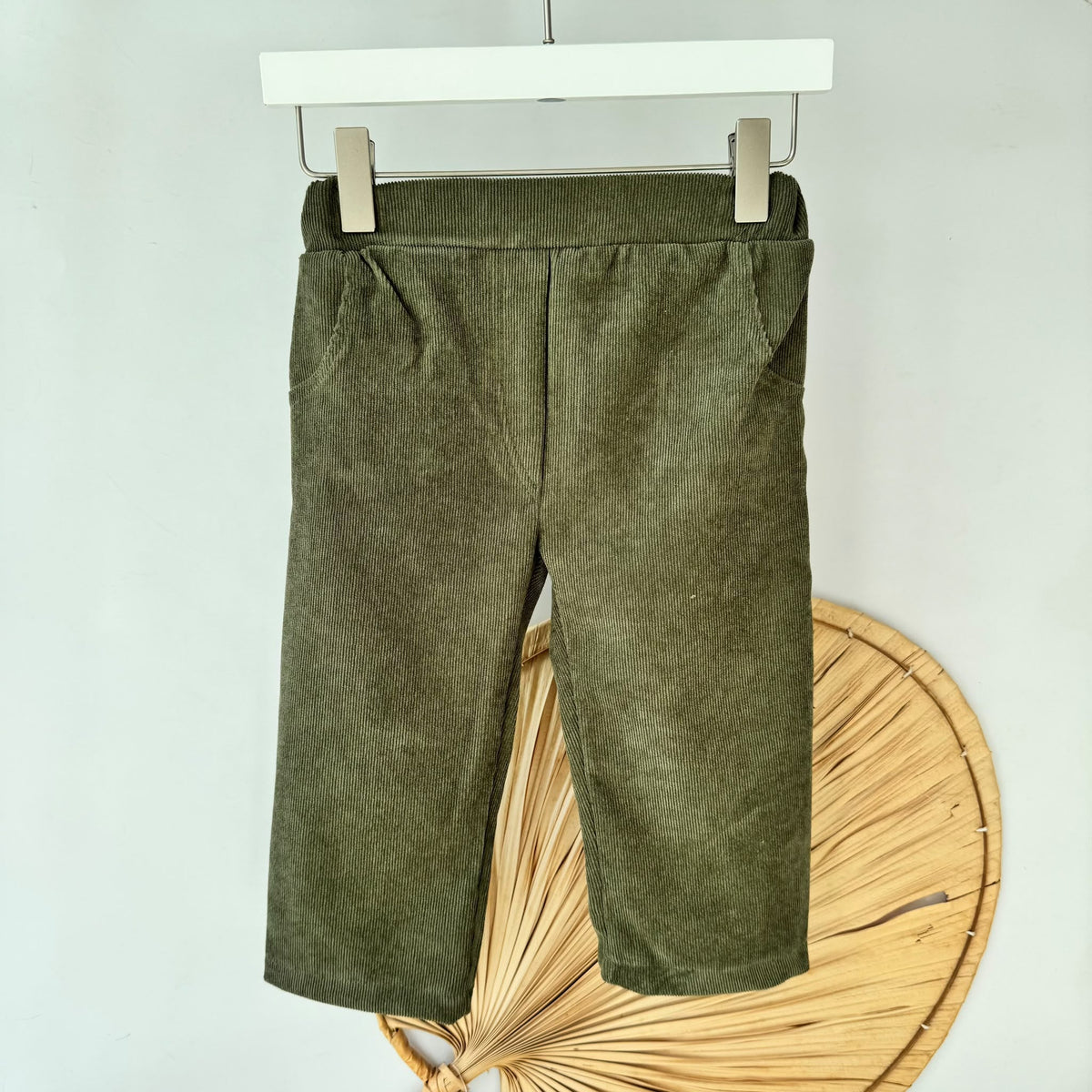 PANTALONE IN VELLUTINO A COSTINE VERDE - Noi da piccoli