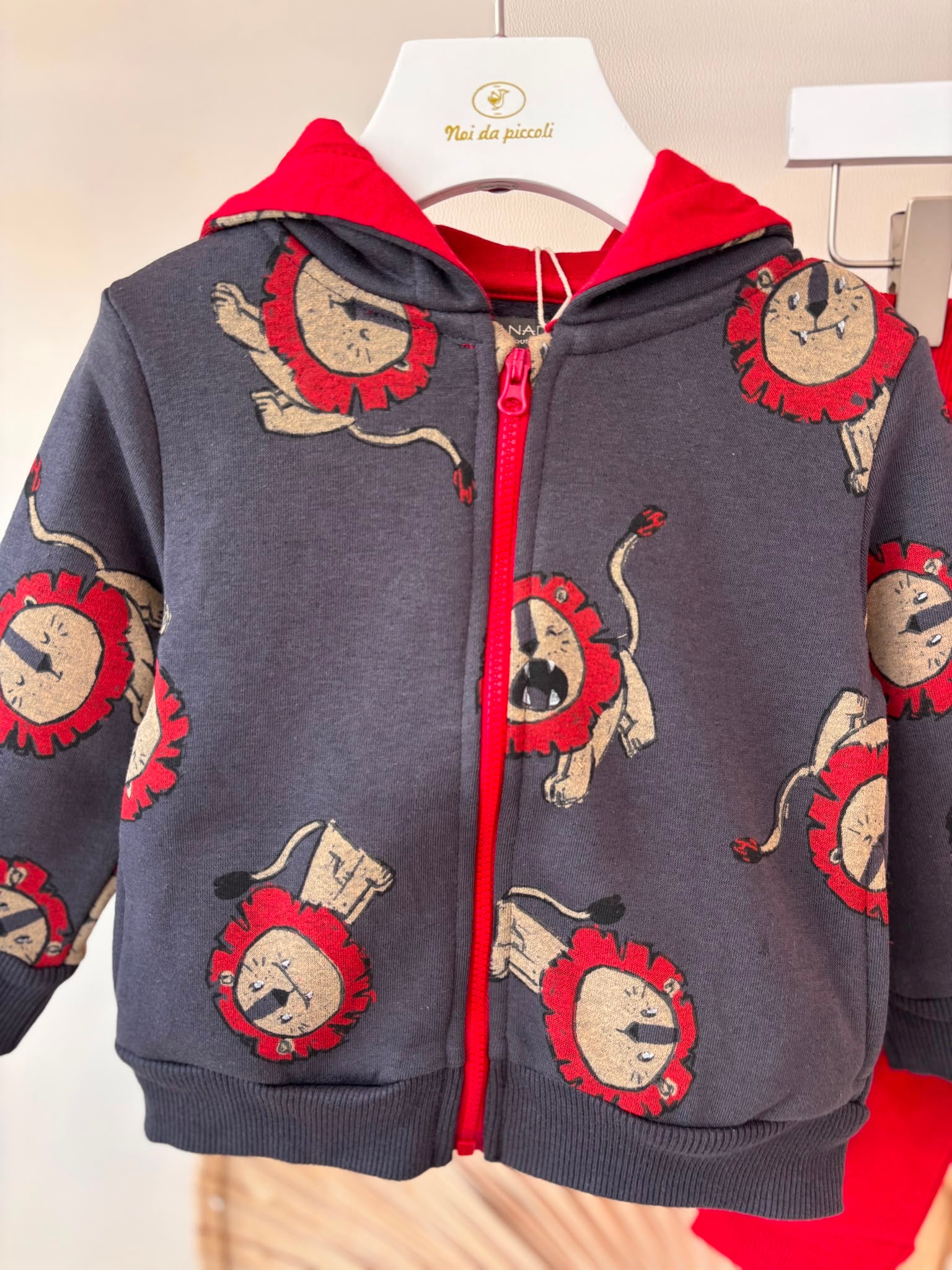 COMPLETO IN COTONE CALDO ROSSO FANTASIA ALL-OVER