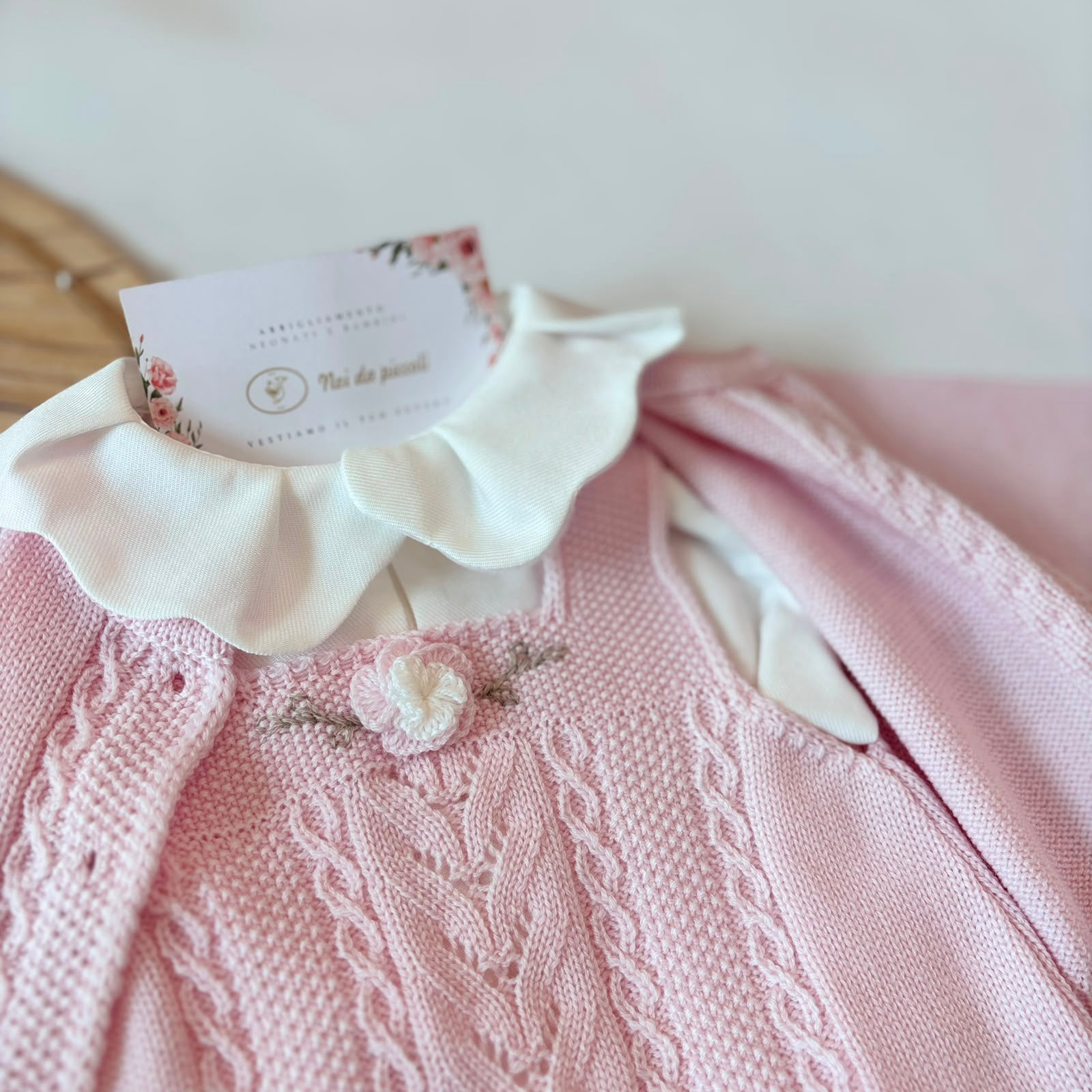 SALOPETTE CON BABBUCCE 100% LANA ROSA CAMELIE - Noi da piccoli