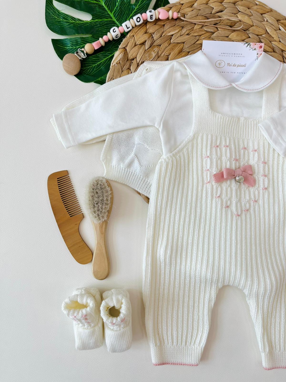 SALOPETTE CON BABBUCCE 100% LANA VANIGLIA ROSA PESCO - Noi da piccoli