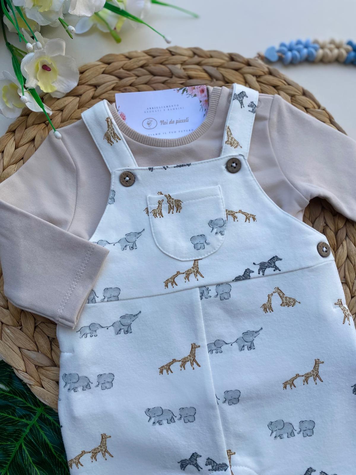 SALOPETTE CON DISEGNINI SAFARI E MAGLIETTINA FILATO CALDO BIANCO - Noi da piccoli