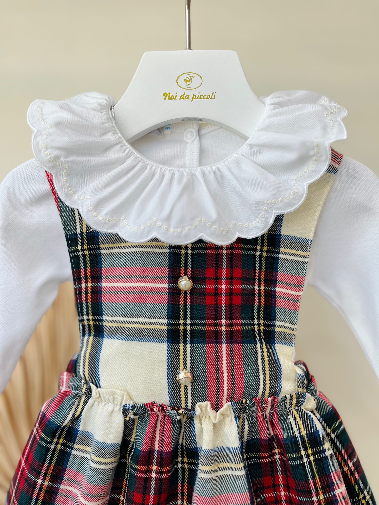 SALOPETTE CON MAGLIETTINA A BODY BIANCO E TARTAN - Noi da piccoli