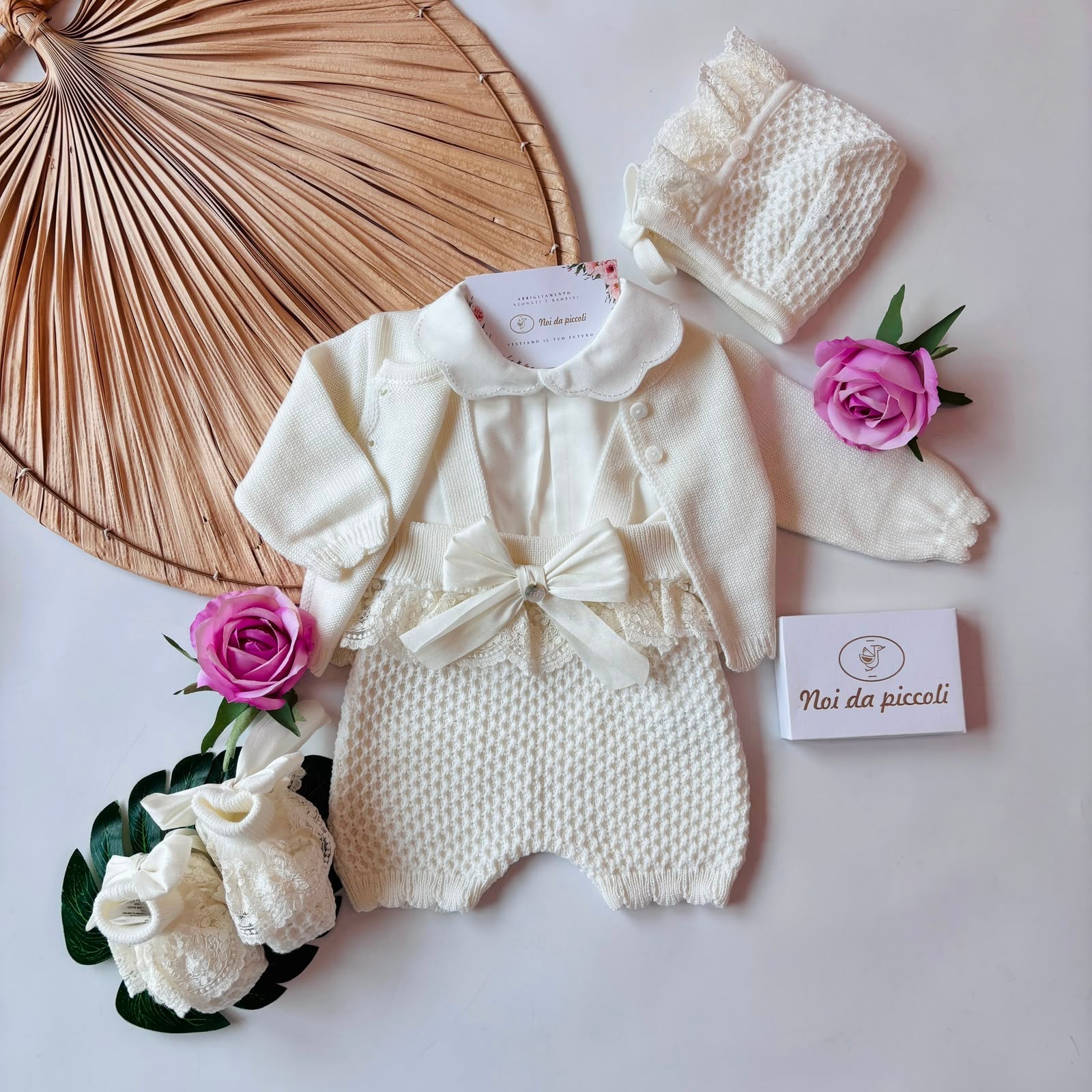 SALOPETTE CON PARURE 100% LANA PANNA PIZZO REBRODE' - Noi da piccoli