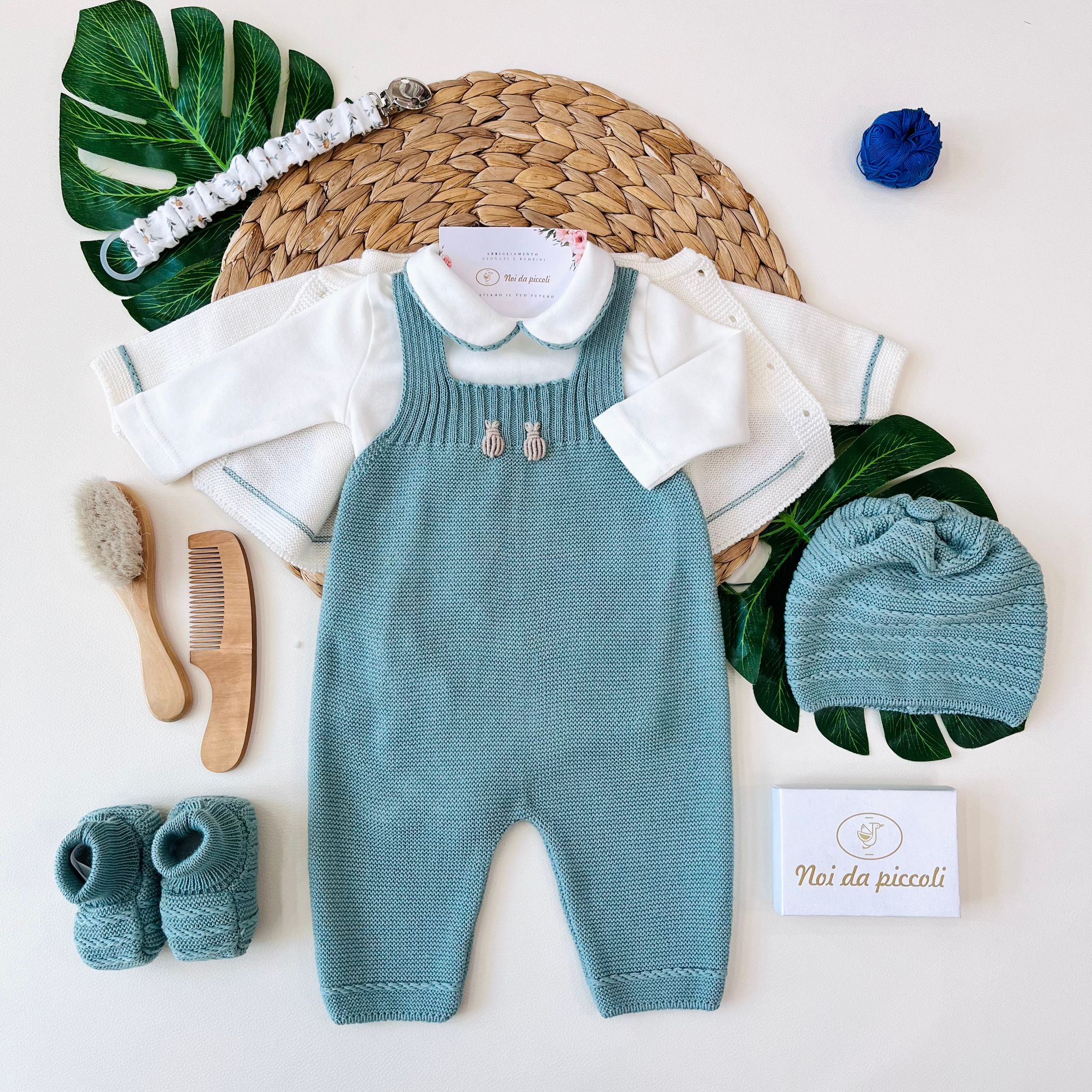 SALOPETTE CON PARURE 100% LANA VANIGLIA VERDE SALVIA - Noi da piccoli