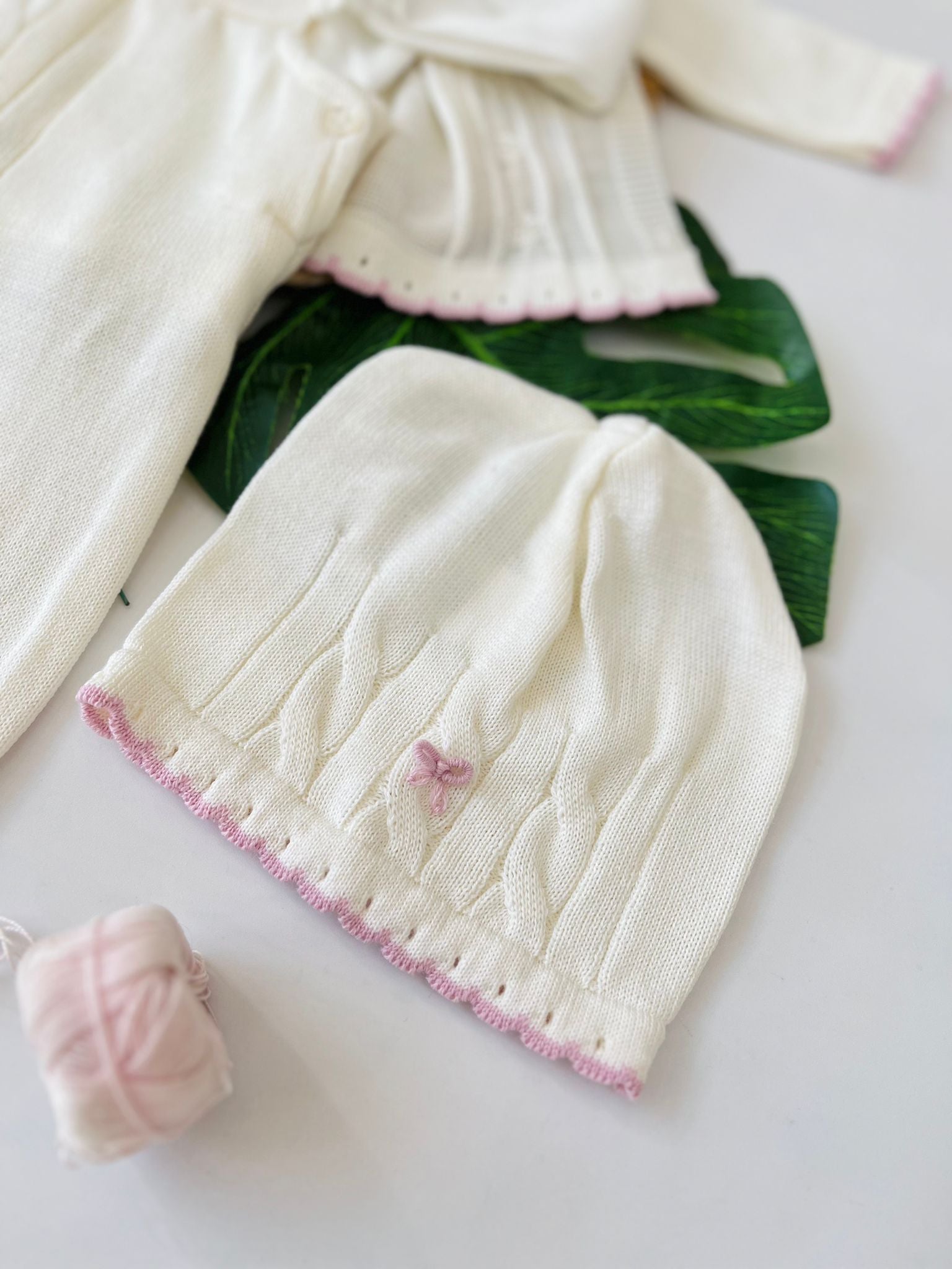 SALOPETTE CON PARURE FILATO CALDO PANNA CICLAMINO - Noi da piccoli