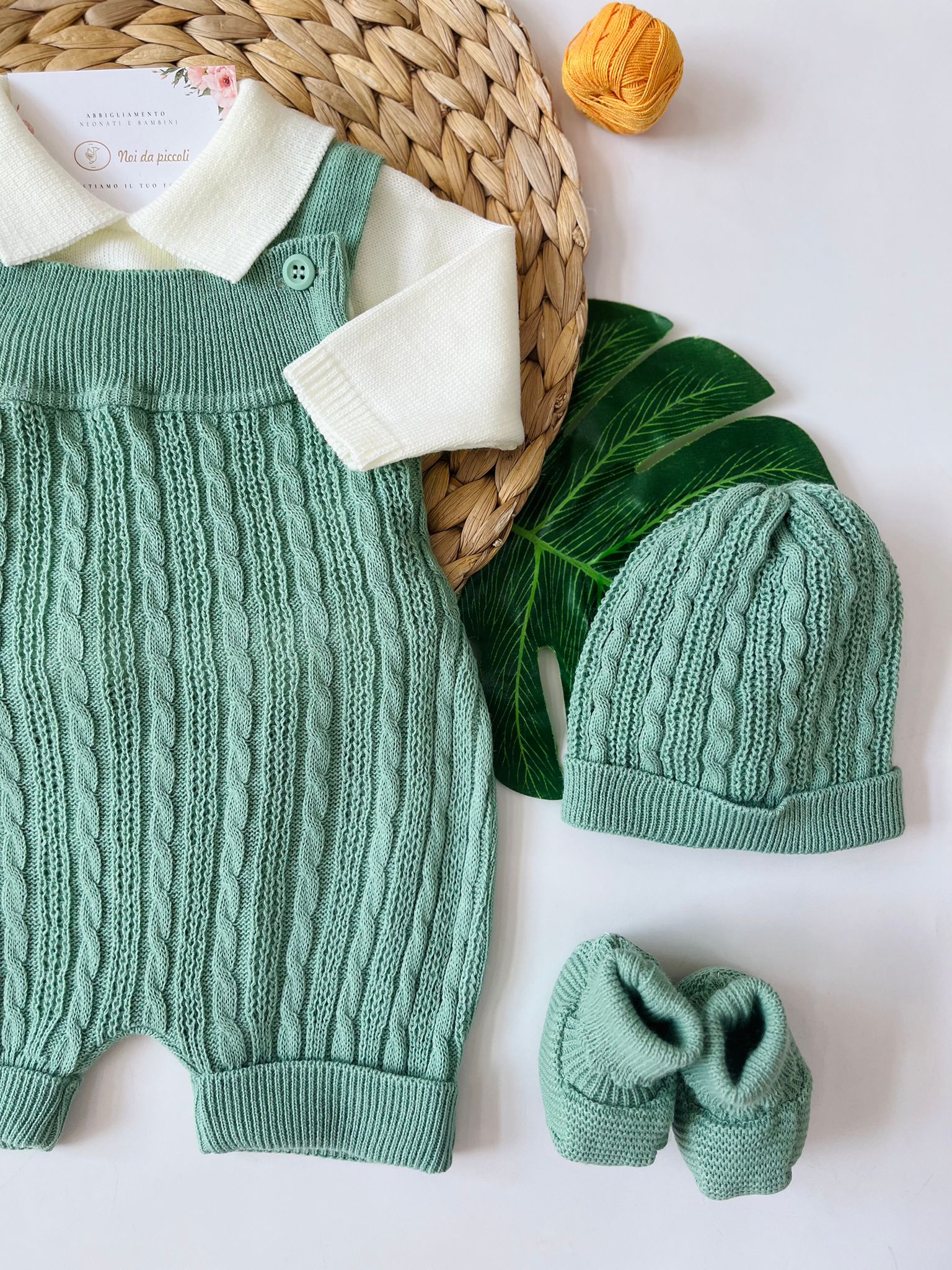 SALOPETTE CON PARURE VERDE PANNA FILATO CALDO - Noi da piccoli