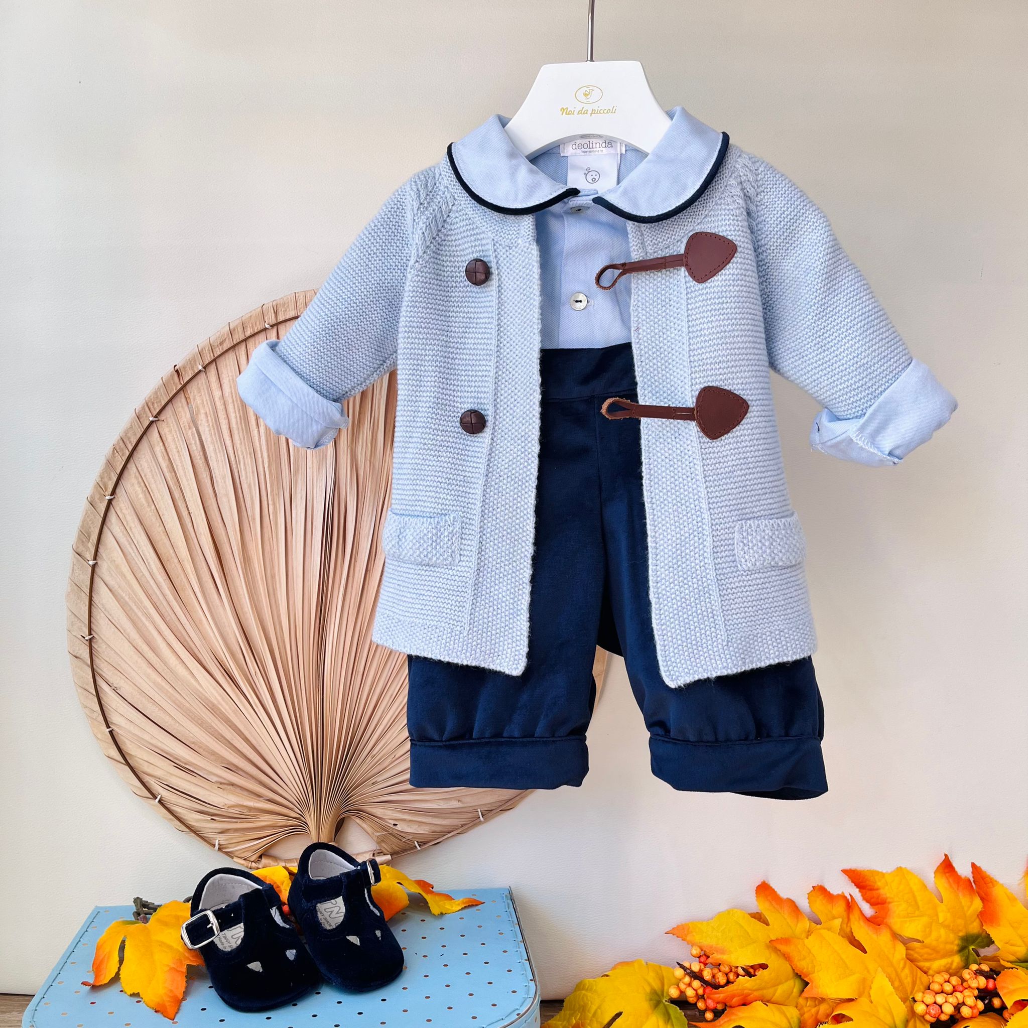 SALOPETTE IN VELLUTO CON CAMICIA E GOLFINO BLU NAVY - Noi da piccoli