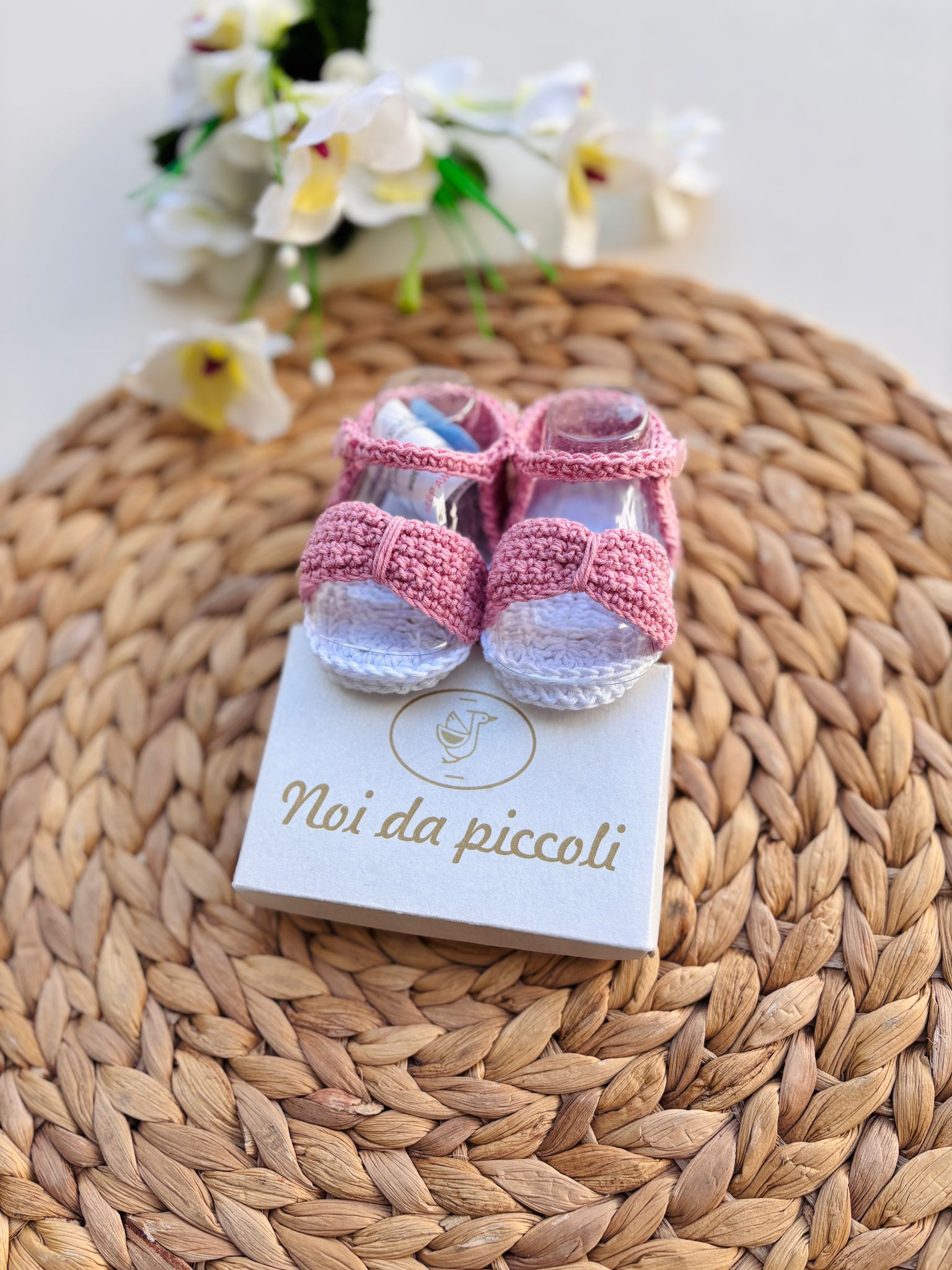 SANDALETTI IN FILO BIANCO ROSA - Noi da piccoli