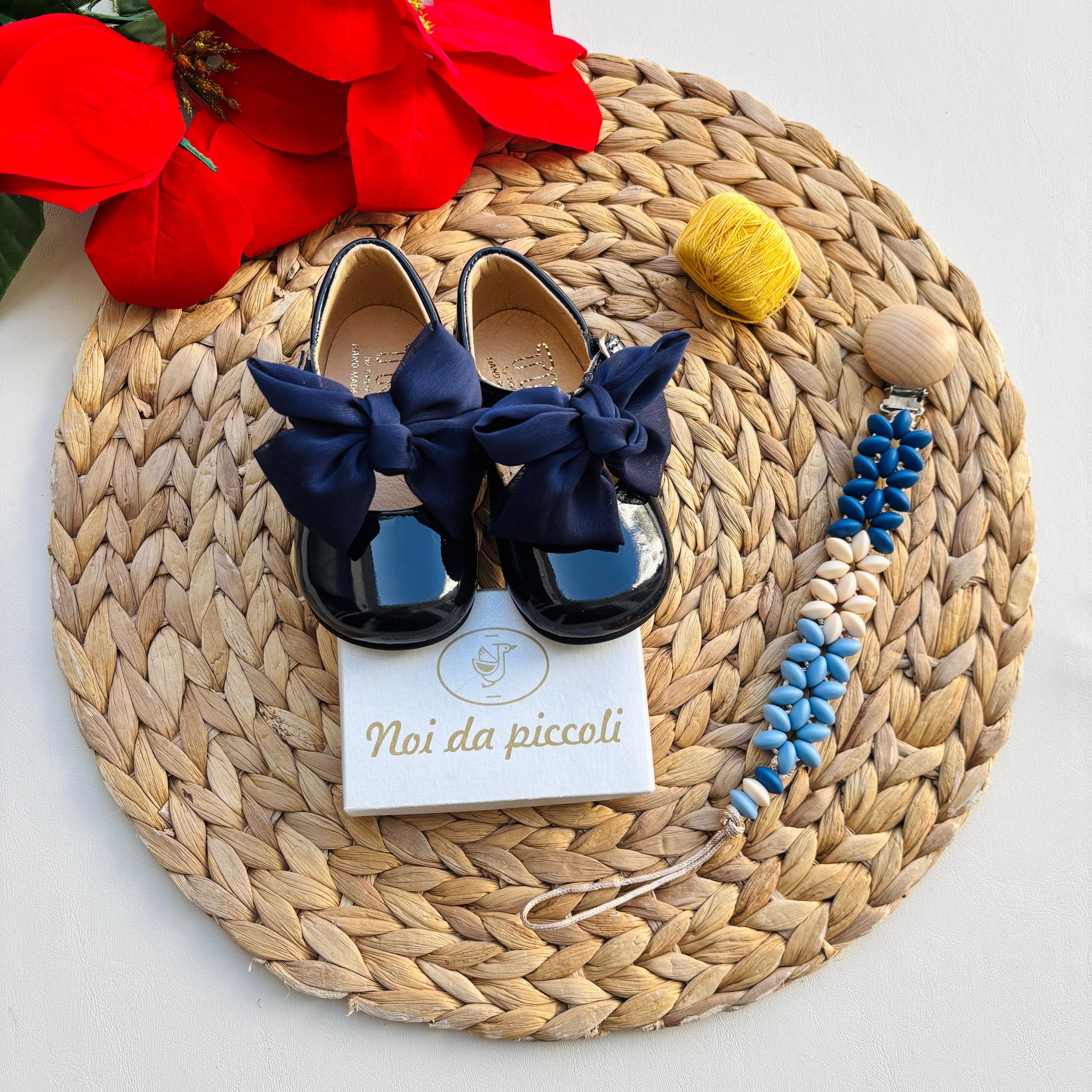 SCARPINE CON FIOCCO IN RASO MARINO - Noi da piccoli
