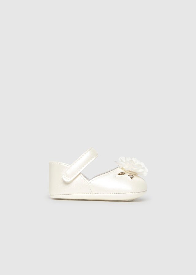 SCARPINE CULLA CON FIORELLINI BIANCO - Noi da piccoli