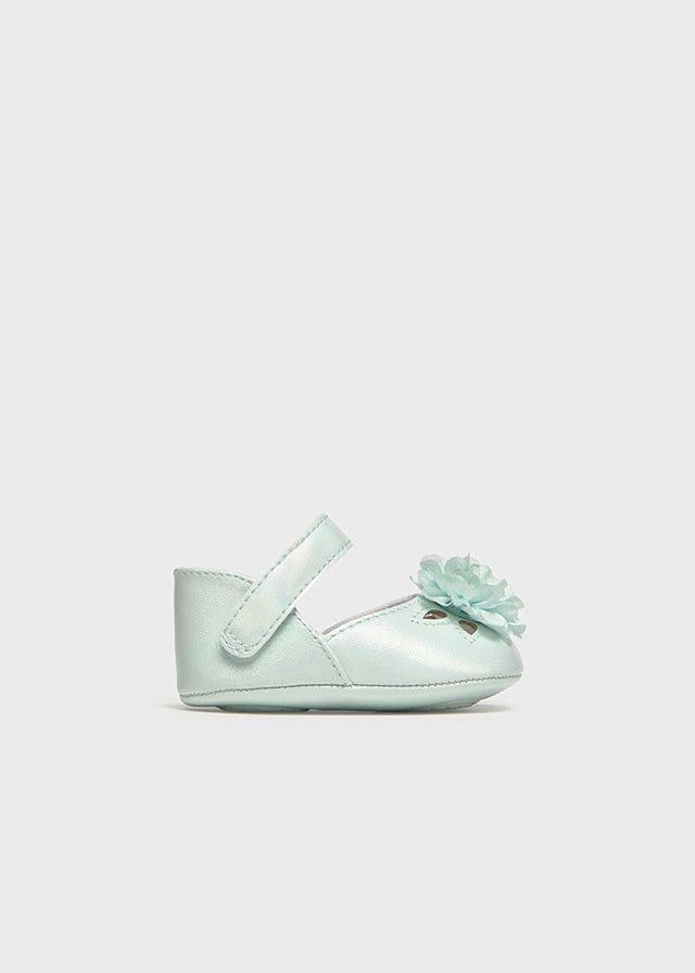 SCARPINE CULLA CON FIORELLINI VERDE ACQUA - Noi da piccoli