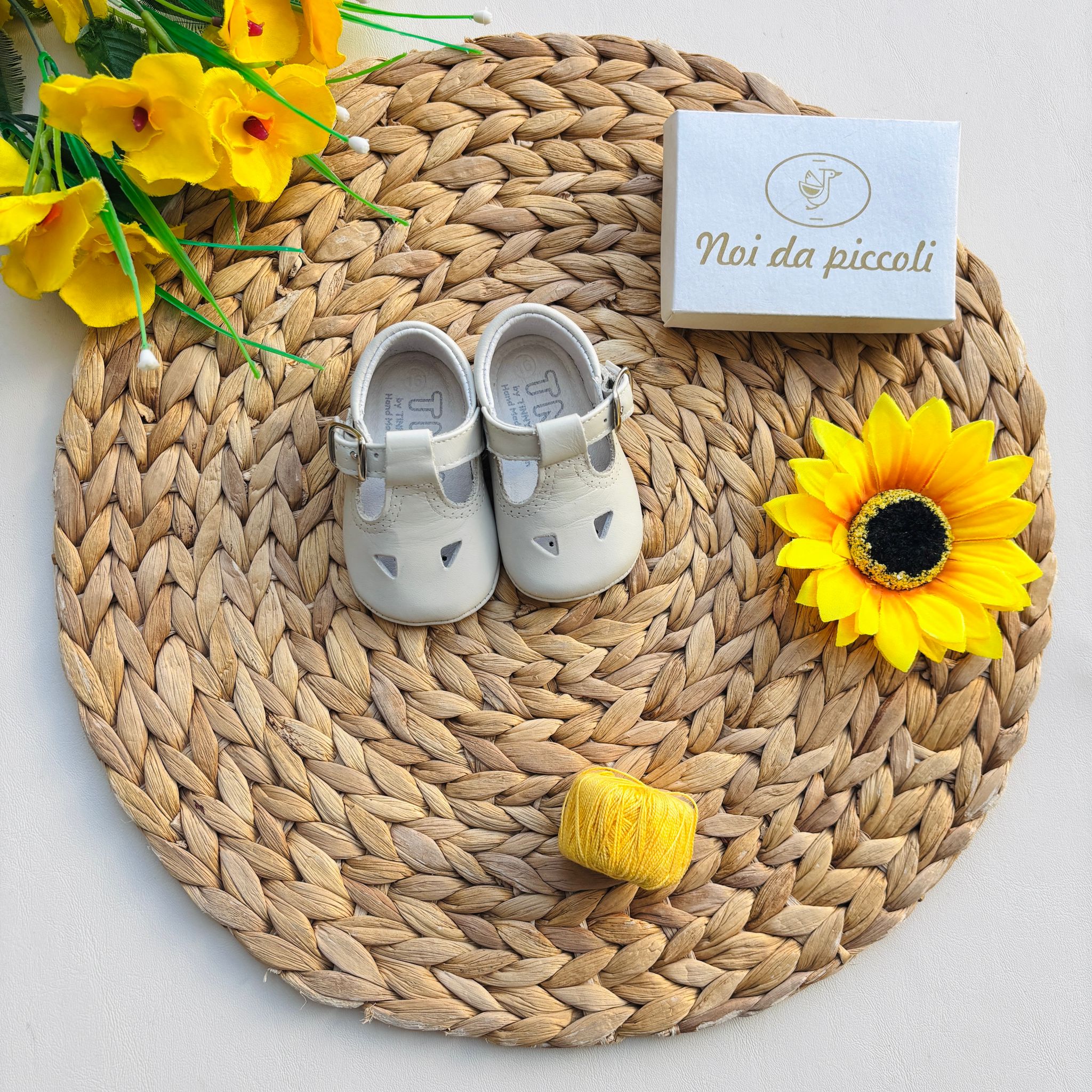 SCARPINE IN PELLE BEIGE - Noi da piccoli