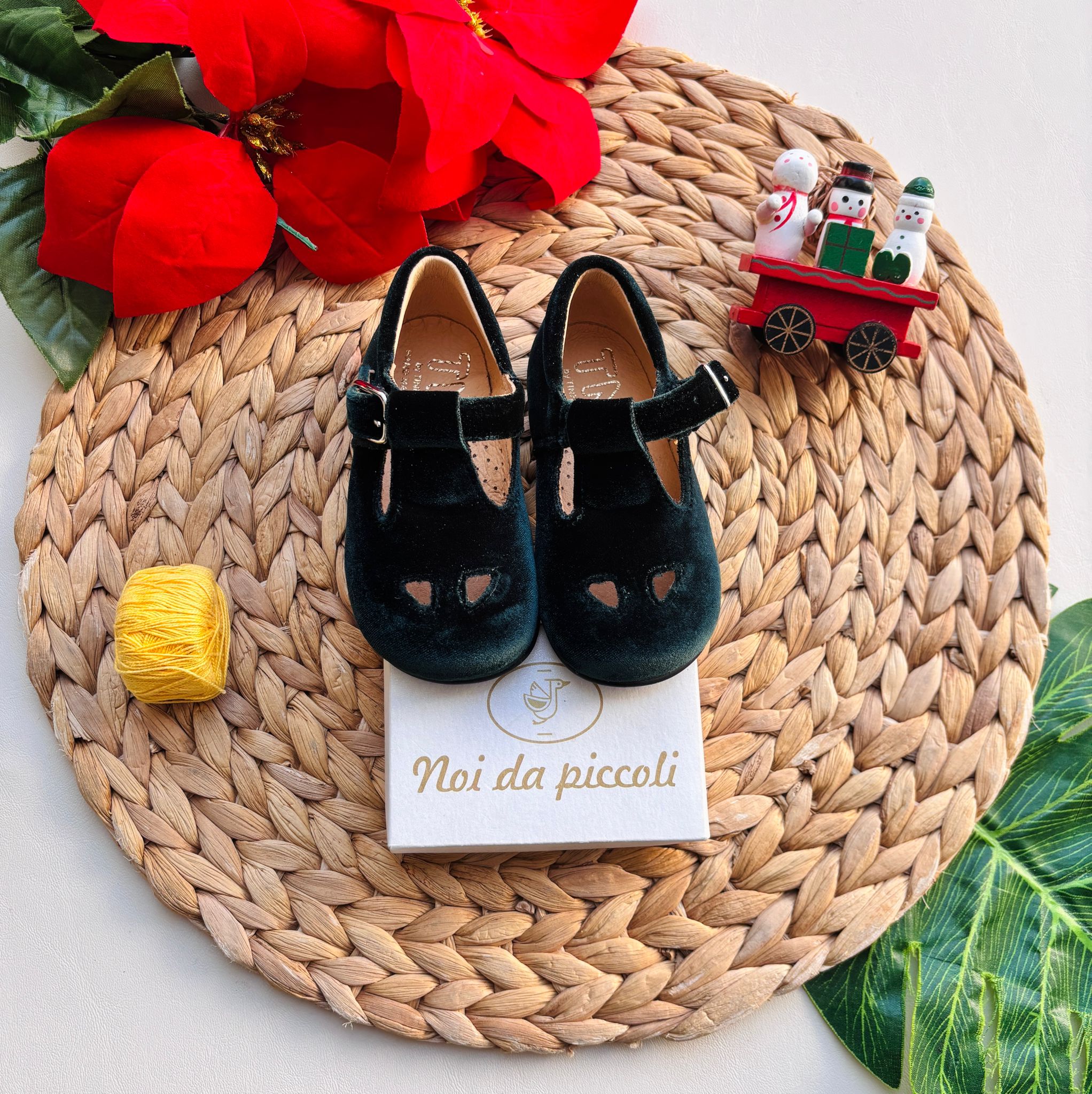 SCARPINE IN VELLUTINO VERDE - Noi da piccoli