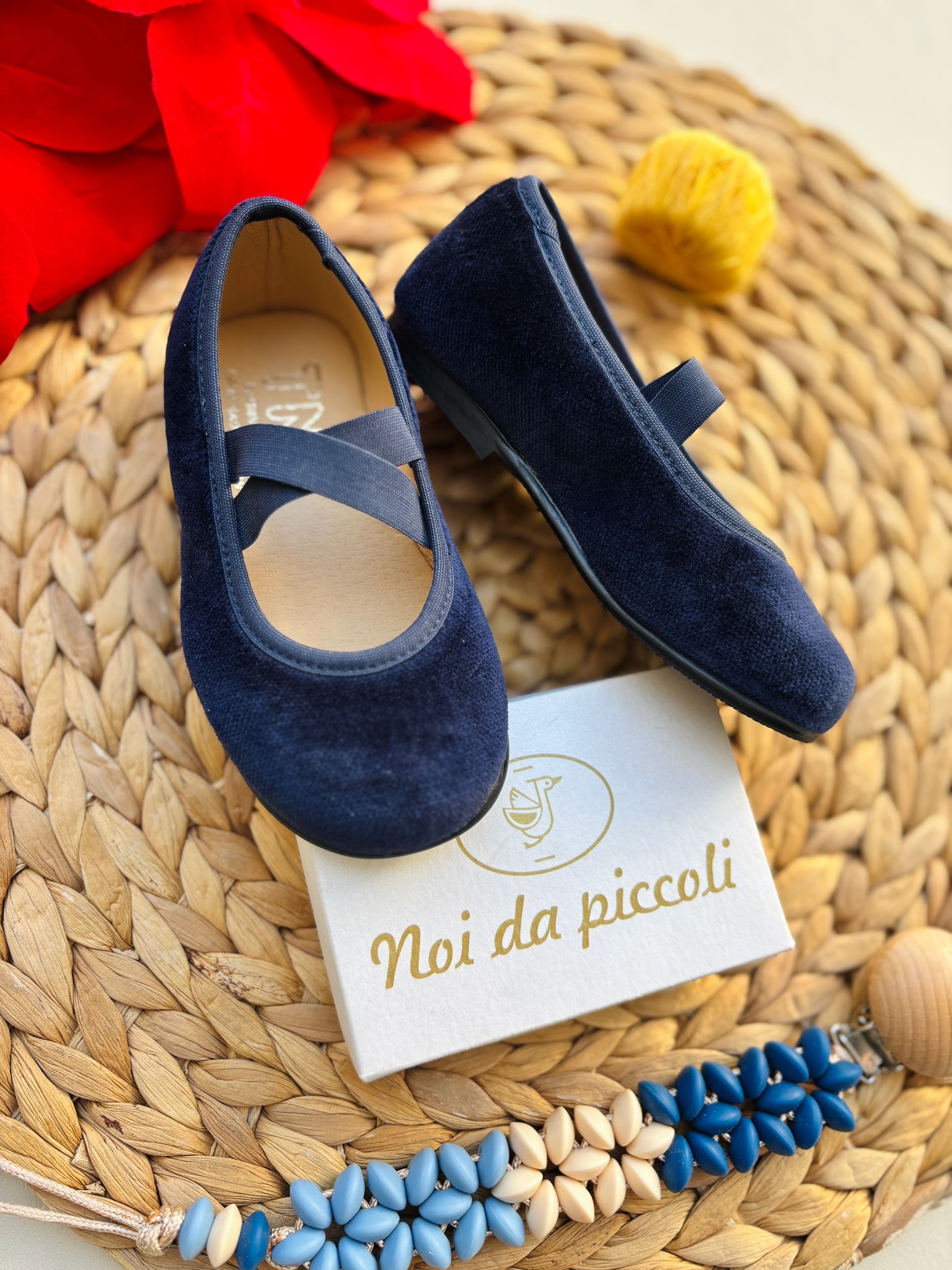 SCARPINE IN VELLUTO BLU NOTTE - Noi da piccoli