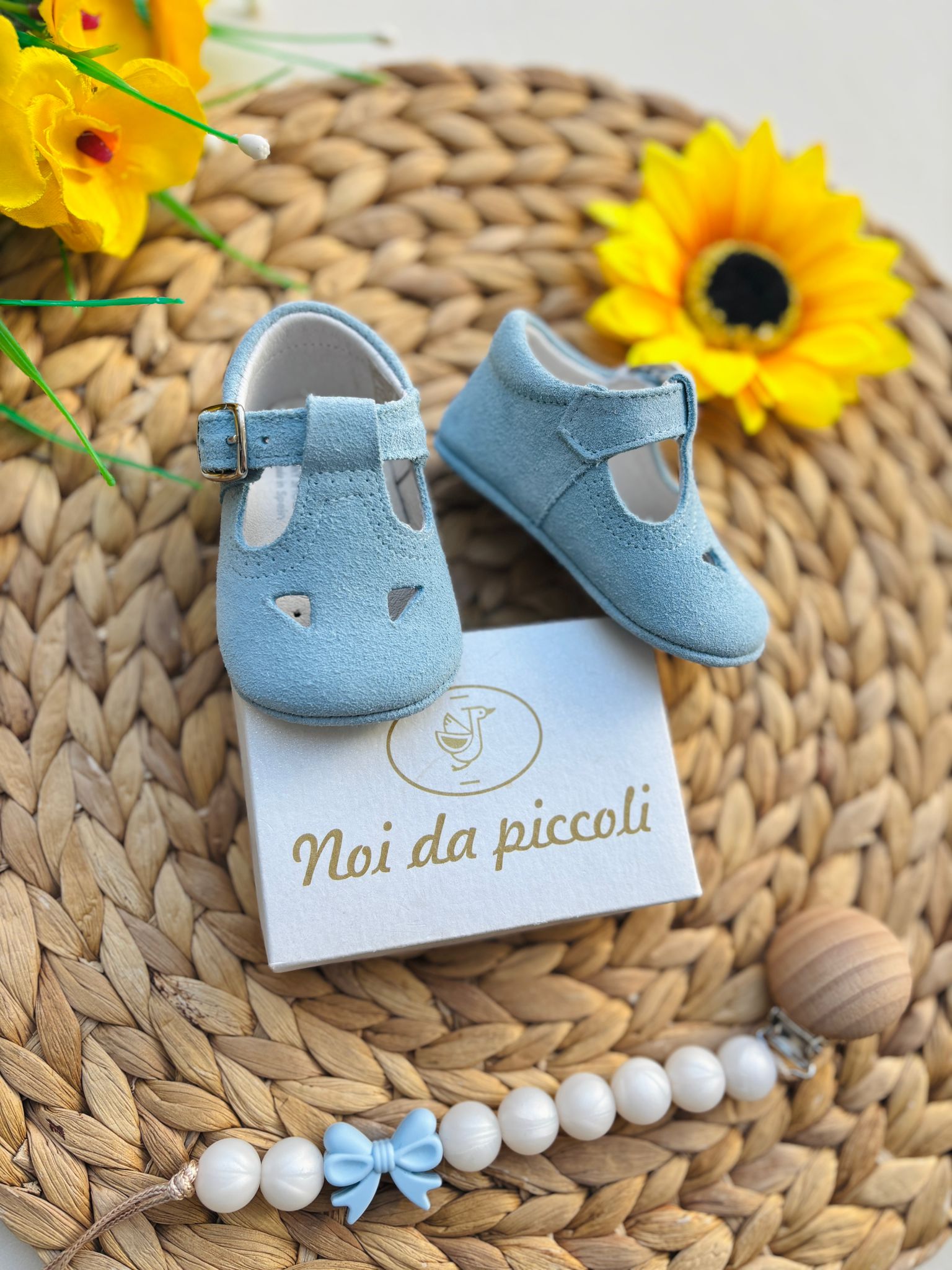 SCARPINE IN VELLUTO CELESTE - Noi da piccoli