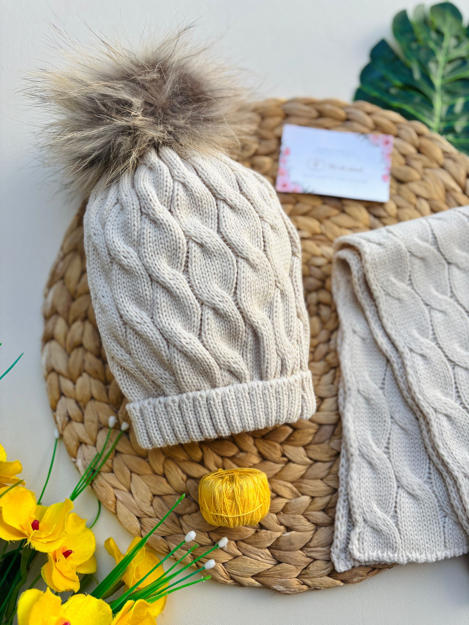 SCIARPA CON CAPPELLO AD INTRECCIO CREMA - Noi da piccoli