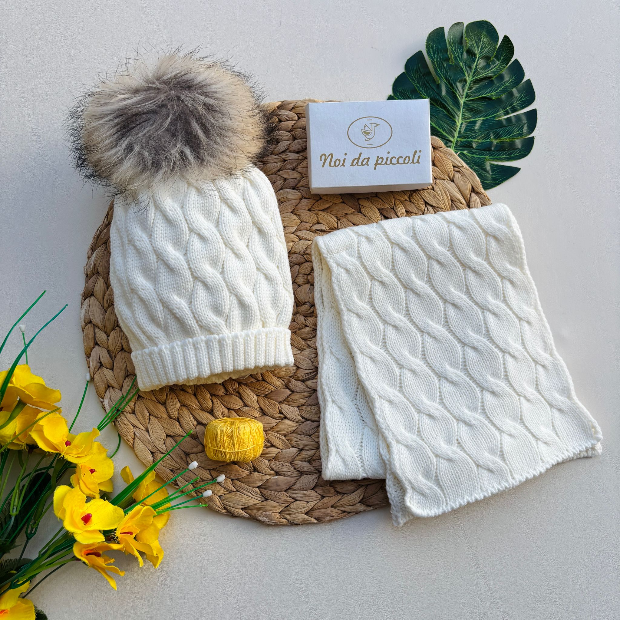 SCIARPA CON CAPPELLO AD INTRECCIO CRUDO - Noi da piccoli