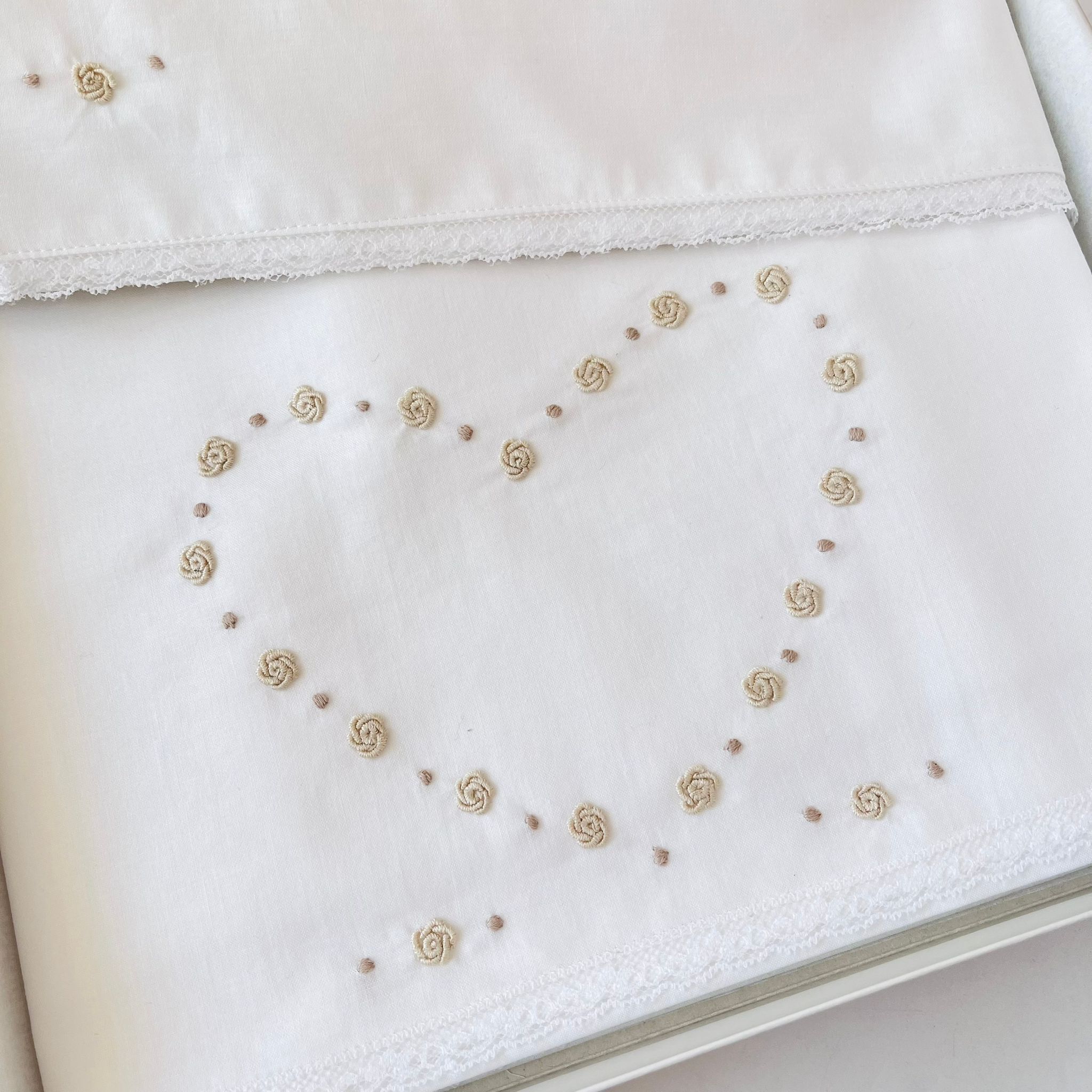 SET LENZUOLA CUORE 100 % COTONE ECRU - Noi da piccoli