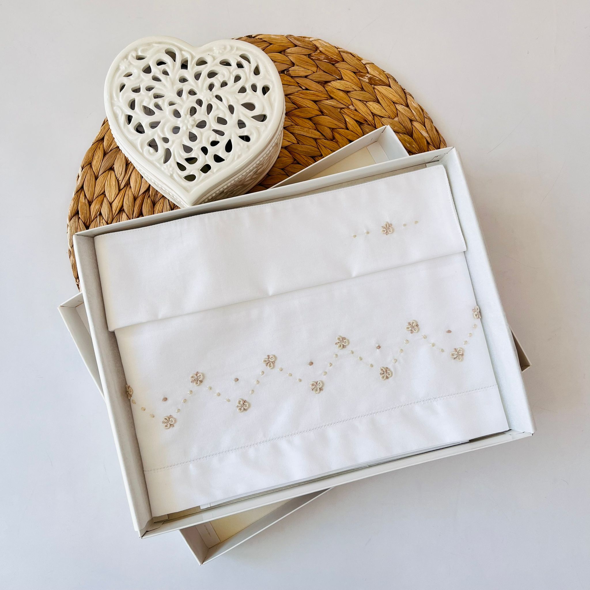 SET LENZUOLA ZIG ZAG 100 % COTONE ECRU - Noi da piccoli