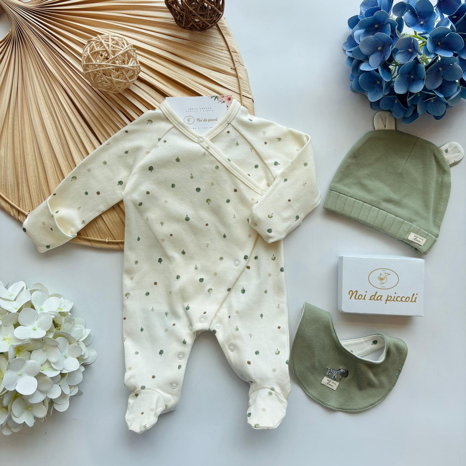 TUTINA ANTIPANICO CON BAVETTA E CAPPELLINO ABBINATO PANNA SALVIA - Noi da piccoli