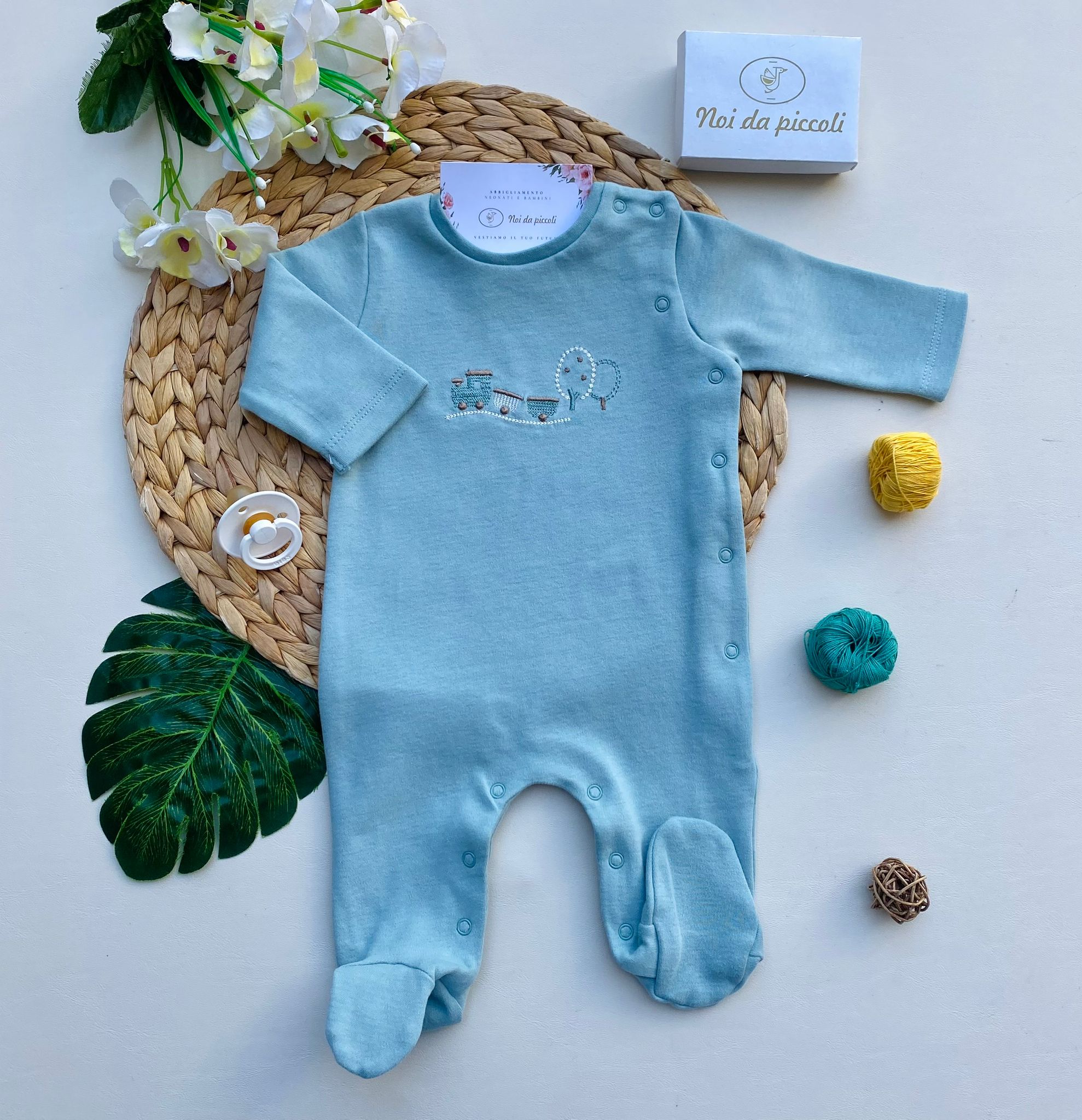 TUTINA ANTIPANICO CON MACCHININE E ALBERELLI FILATO CALDO VERDE ACQUA - Noi da piccoli