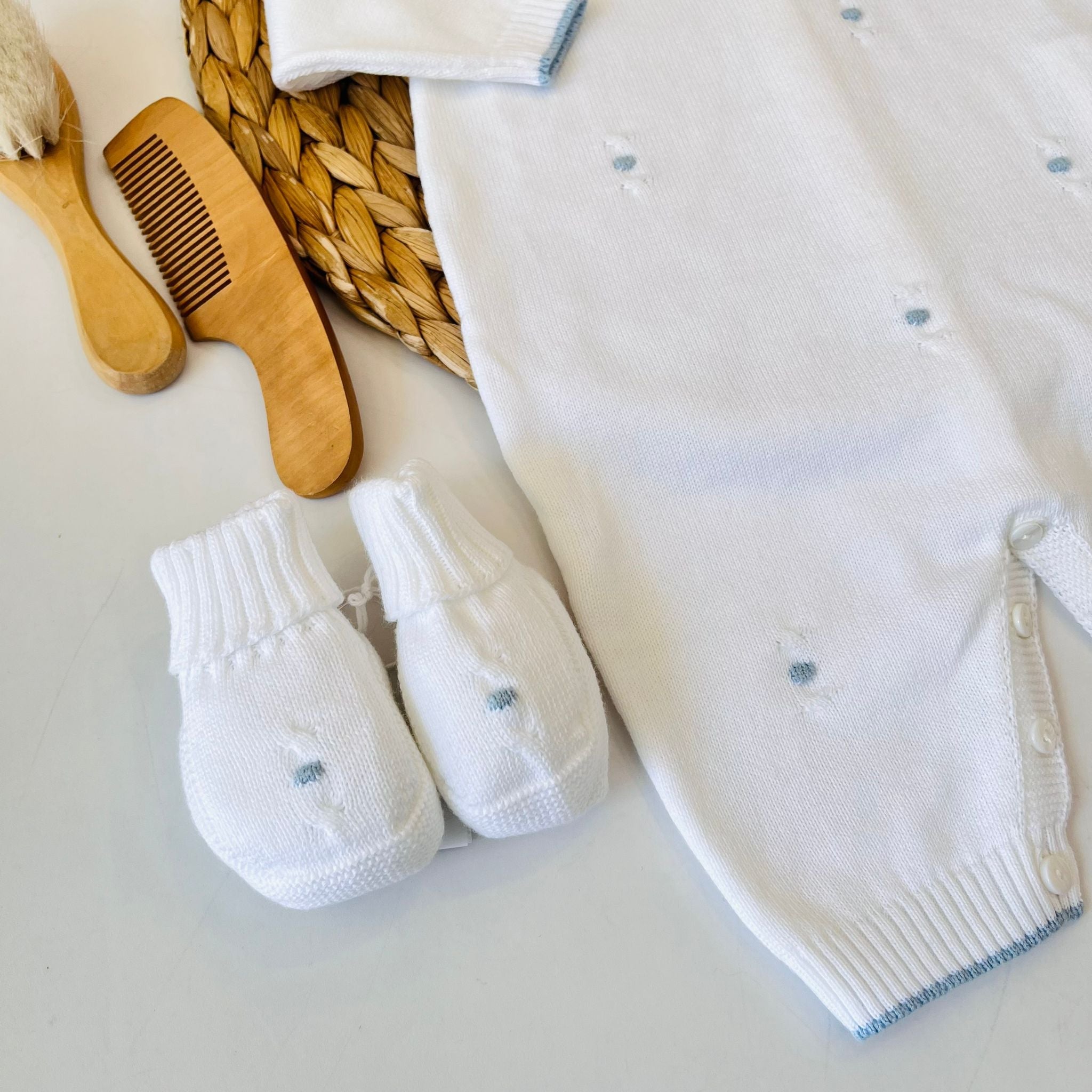 TUTINA CON BABBUCCE 100% FILO DI COTONE BIANCO - Noi da piccoli
